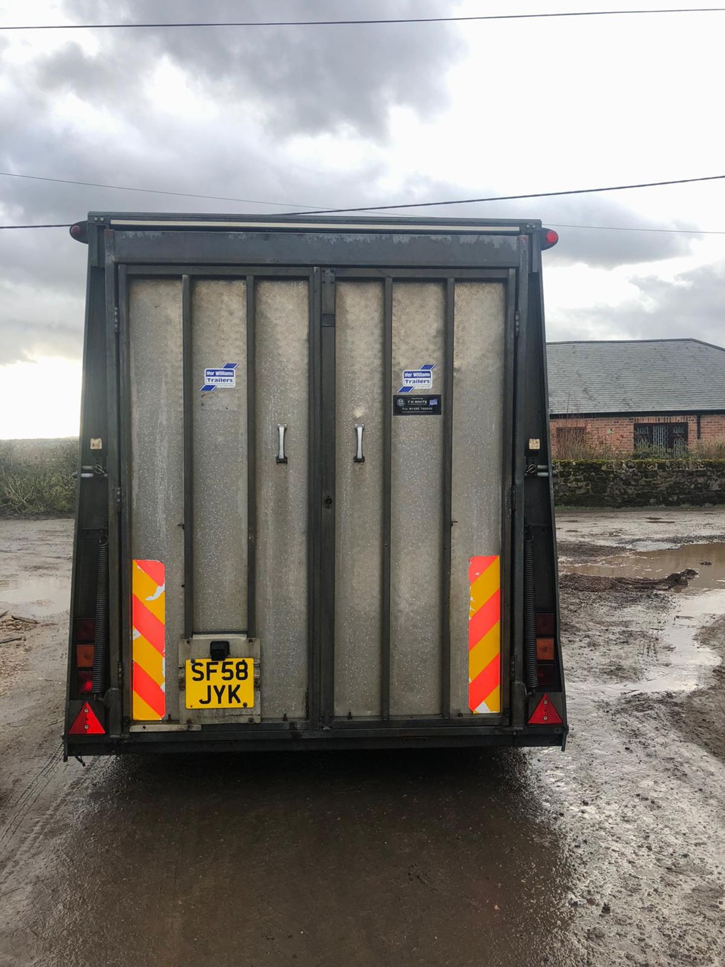 IFOR WILLIAMS BV126G TWIN AXLE 3.5 TON BOX TRAILER, GOOD SOLID TRAILER *NO VAT* - Image 6 of 7