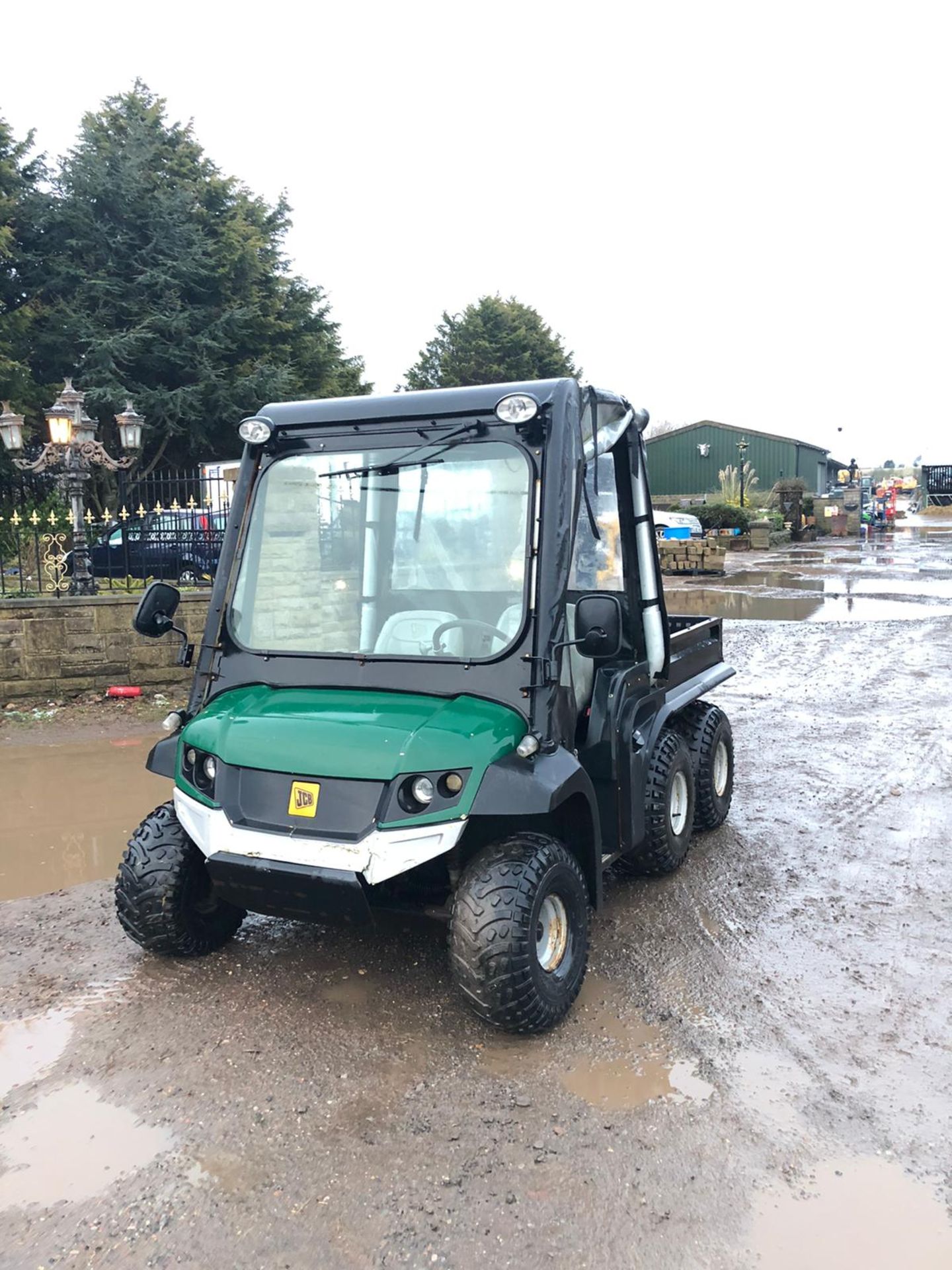 JCB 6X4 GROUNDHOG, YEAR 2008, RUNS, WORKS, TIPS, HYDRAULIC TIPPING BACK, DIFF LOCK, TOW BAR *NO VAT* - Image 2 of 6