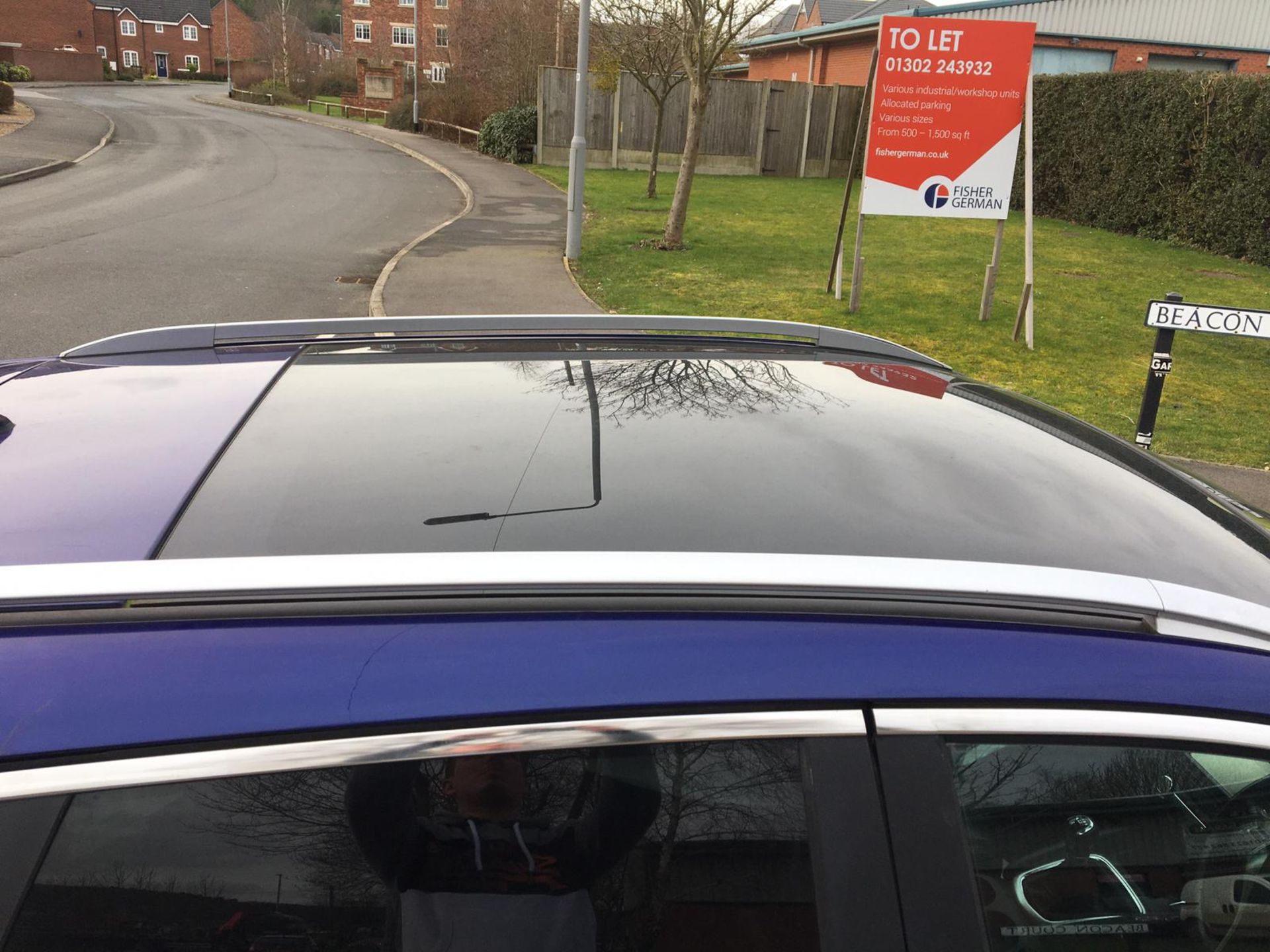 2014/14 REG NISSAN QASHQAI TEKNA DCI 1.5 DIESEL BLUE 5 DOOR HATCHBACK, SHOWING 3 FORMER KEEPERS - Image 10 of 15