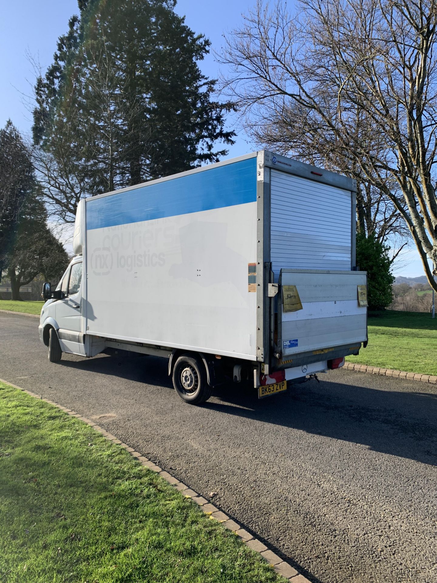 2013/13 REG MERCEDES-BENZ SPRINTER 313 CDI 2.2 DIESEL WHITE LUTON VAN C/W TAIL LIFT *NO VAT* - Image 2 of 6