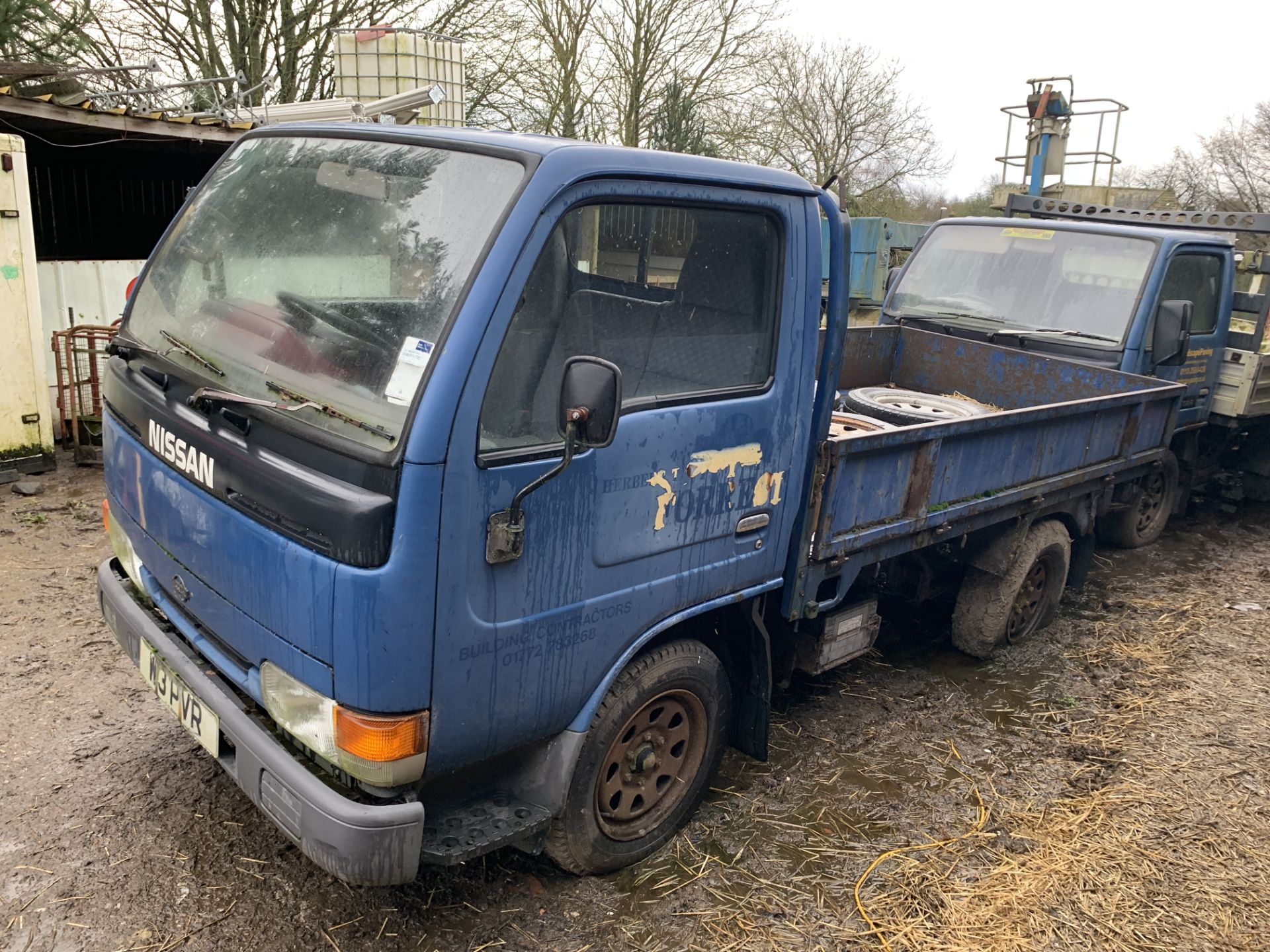 2 x NISSAN CABSTAR TIPPER AND DROPSIDE - Image 13 of 17