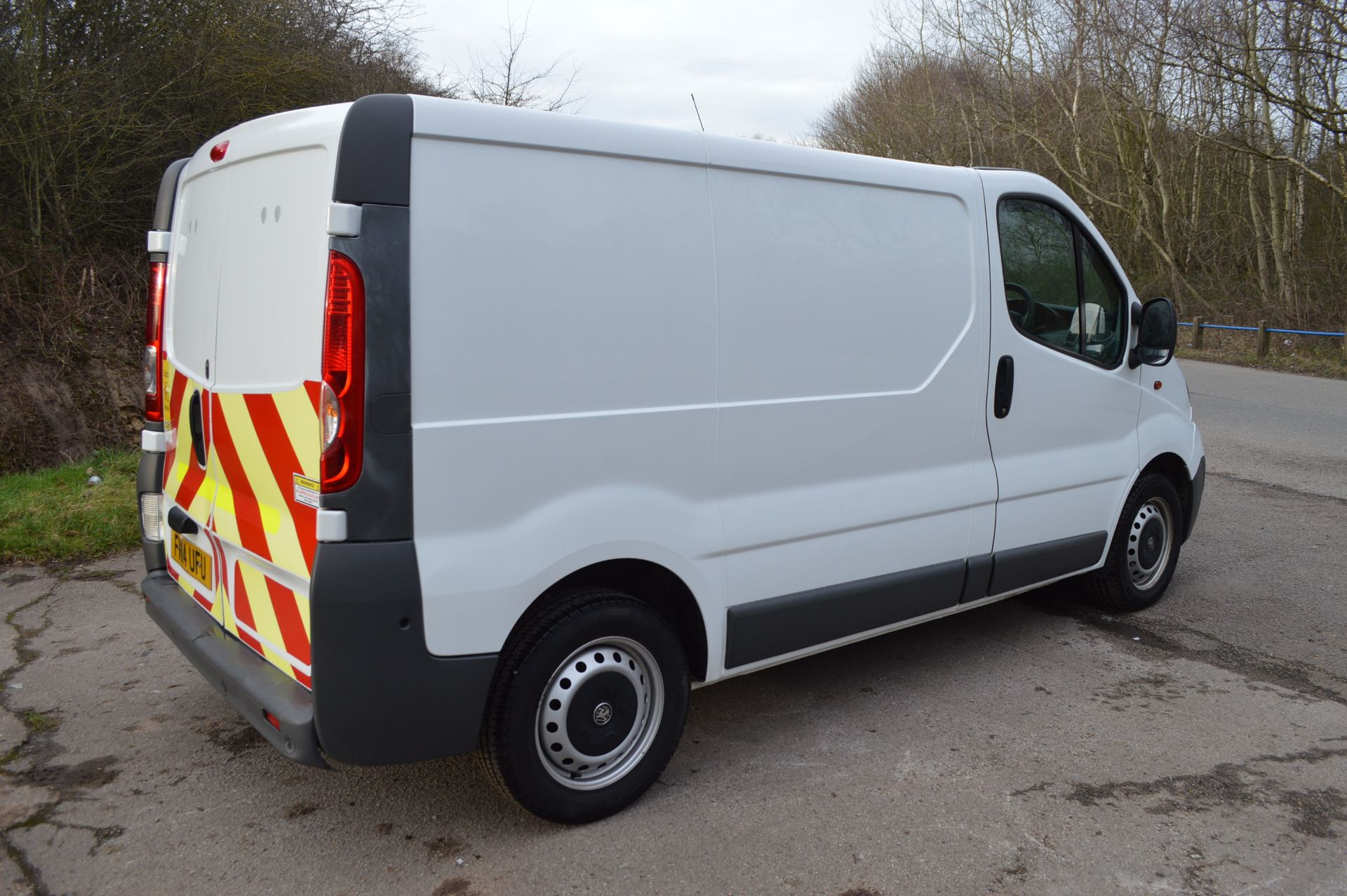 2014/14 REG VAUXHALL VIVARO 2700 CDTI SEMI-AUTO 2.0 DIESEL PANEL VAN, SHOWING 1 FORMER KEEPER - Image 6 of 26