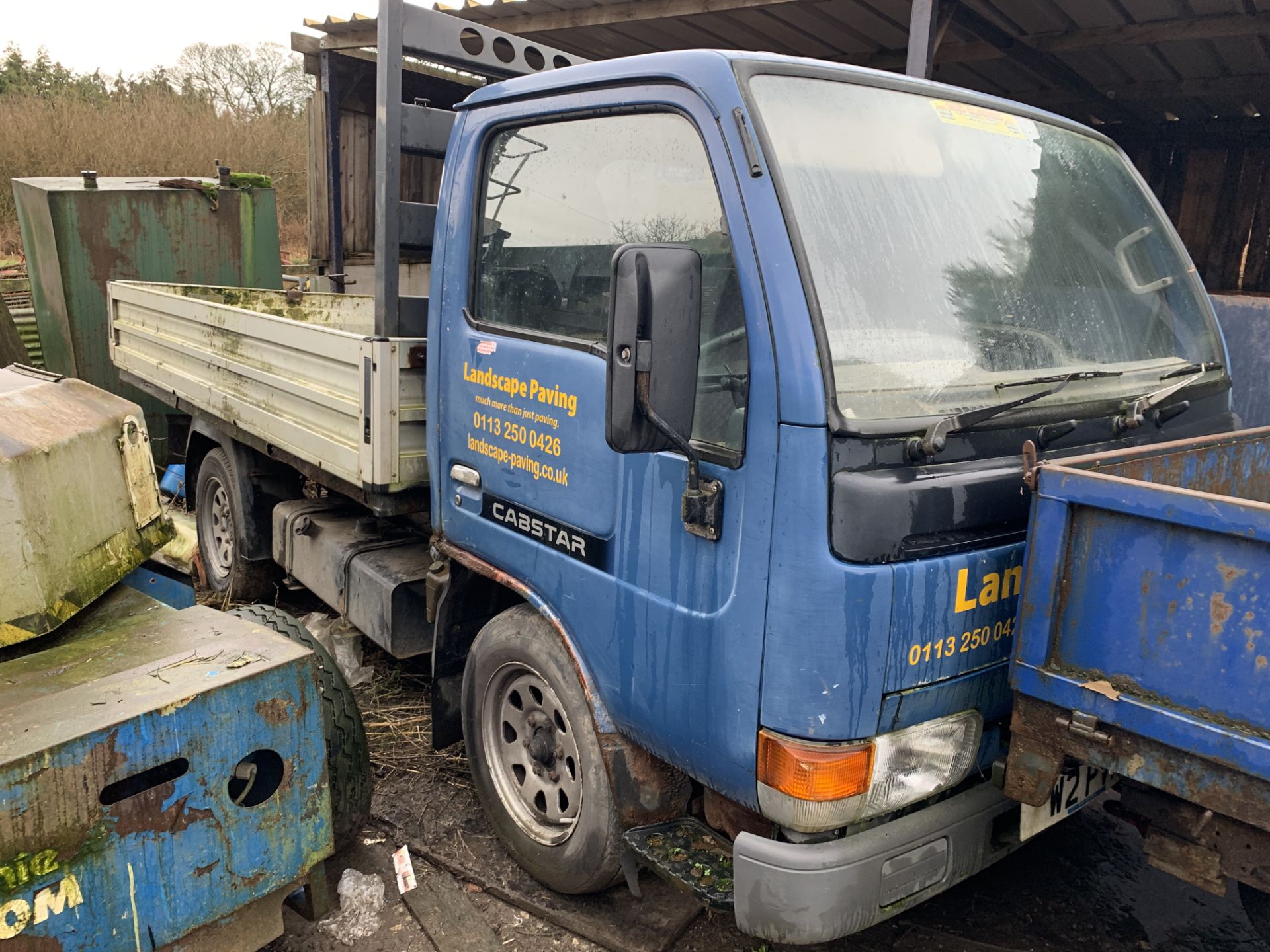 2 x NISSAN CABSTAR TIPPER AND DROPSIDE - Image 17 of 17