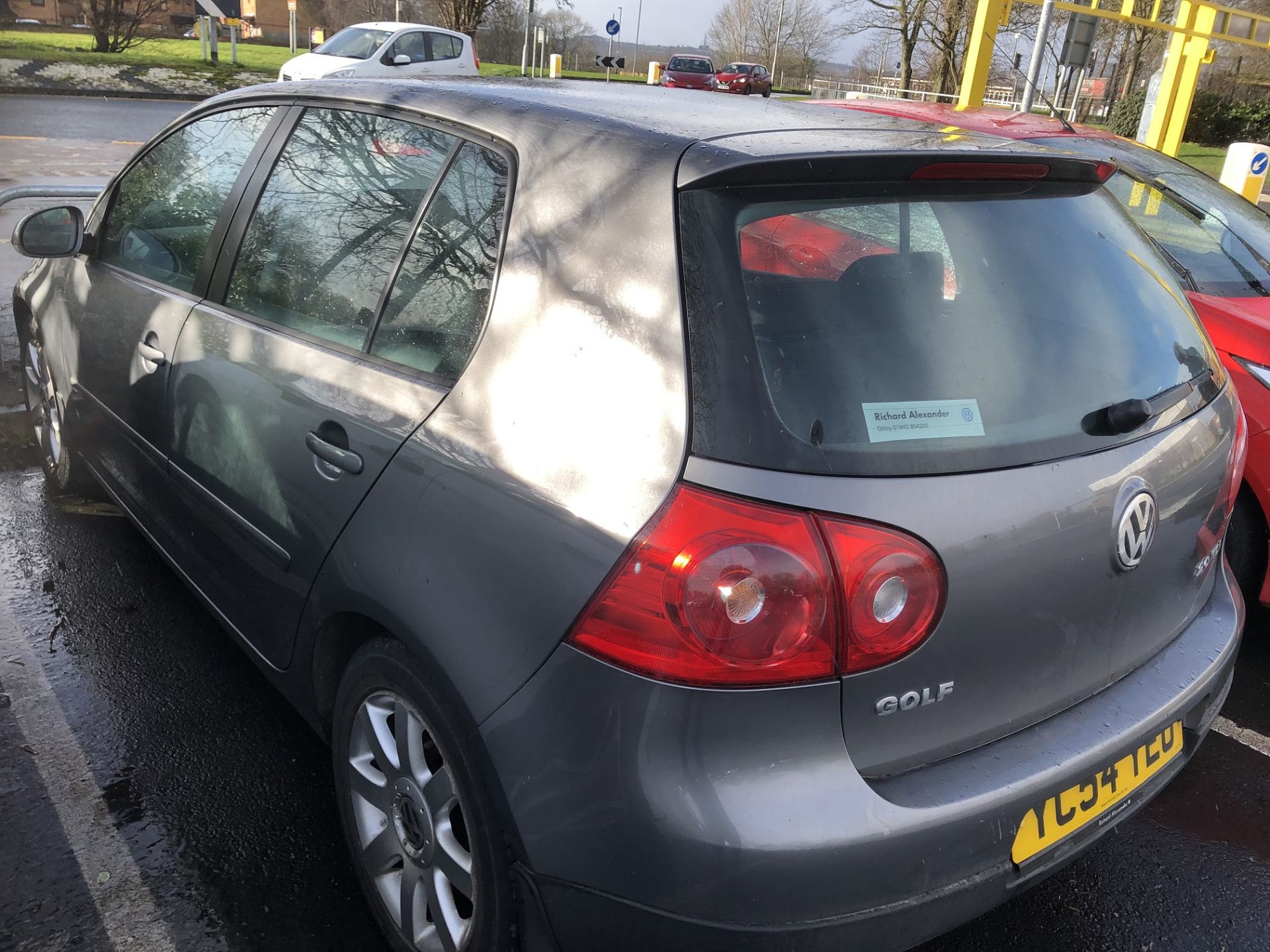 2004/54 REG VOLKSWAGEN GOLF GT TDI 2.0 DIESEL GREY 5 DOOR HATCHBACK, SHOWING 2 FORMER KEEPERS - Image 2 of 13