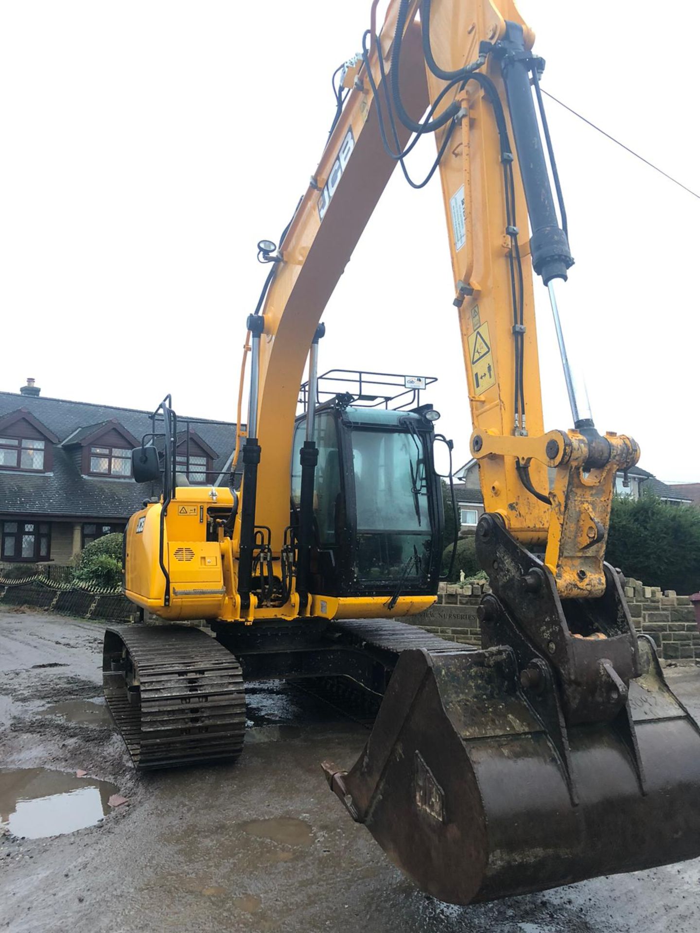 2015 JCB JS130LC 13 TON TRACKED CRAWLER EXCAVATOR / DIGGER, IN VERY GOOD CONDITION, LOW HOURS 4620! - Image 2 of 11