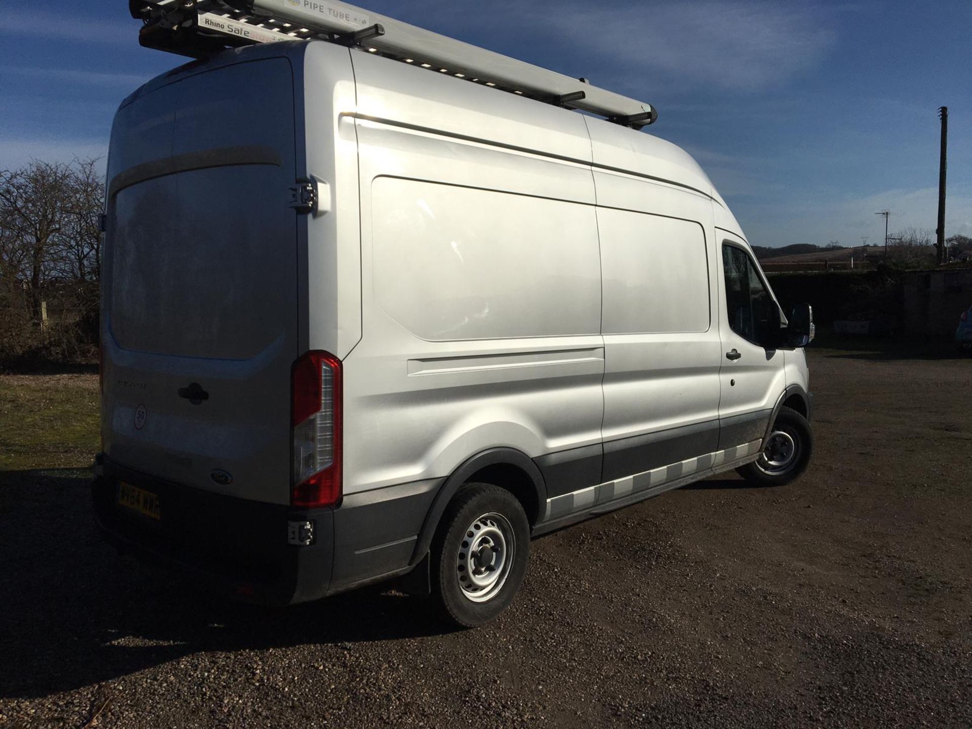 2014/64 REG FORD TRANSIT 350 2.2 DIESEL SILVER PANEL VAN, SHOWING 0 FORMER KEEPERS *NO VAT* - Image 6 of 11