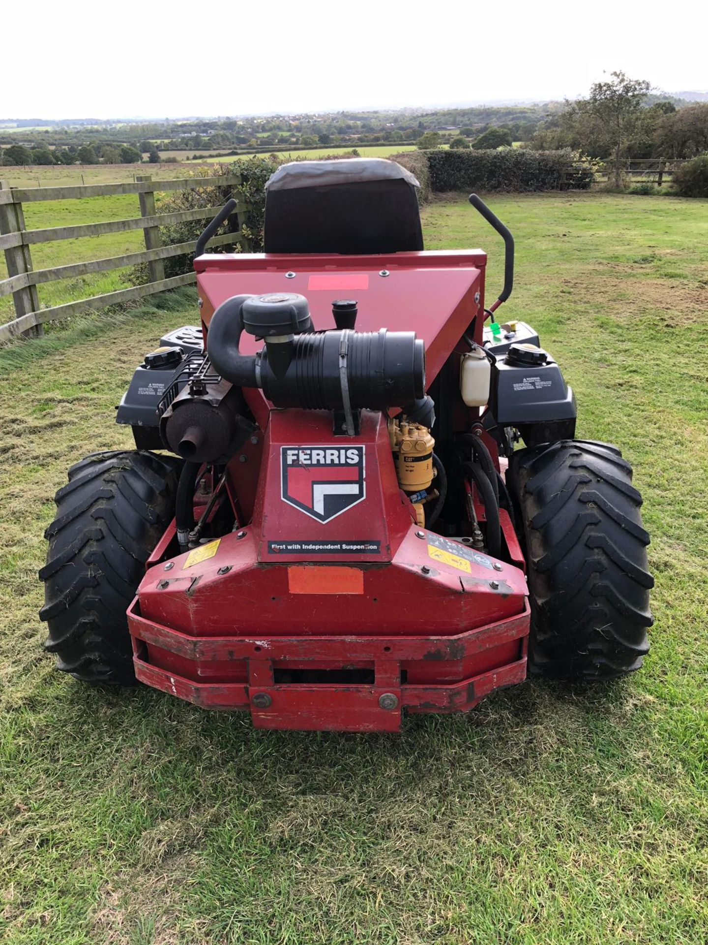 2004 FERRIS Z IS5000 DIESEL RIDE-ON LAWN MOWER, CLEAN MACHINE *PLUS VAT* - Image 10 of 20