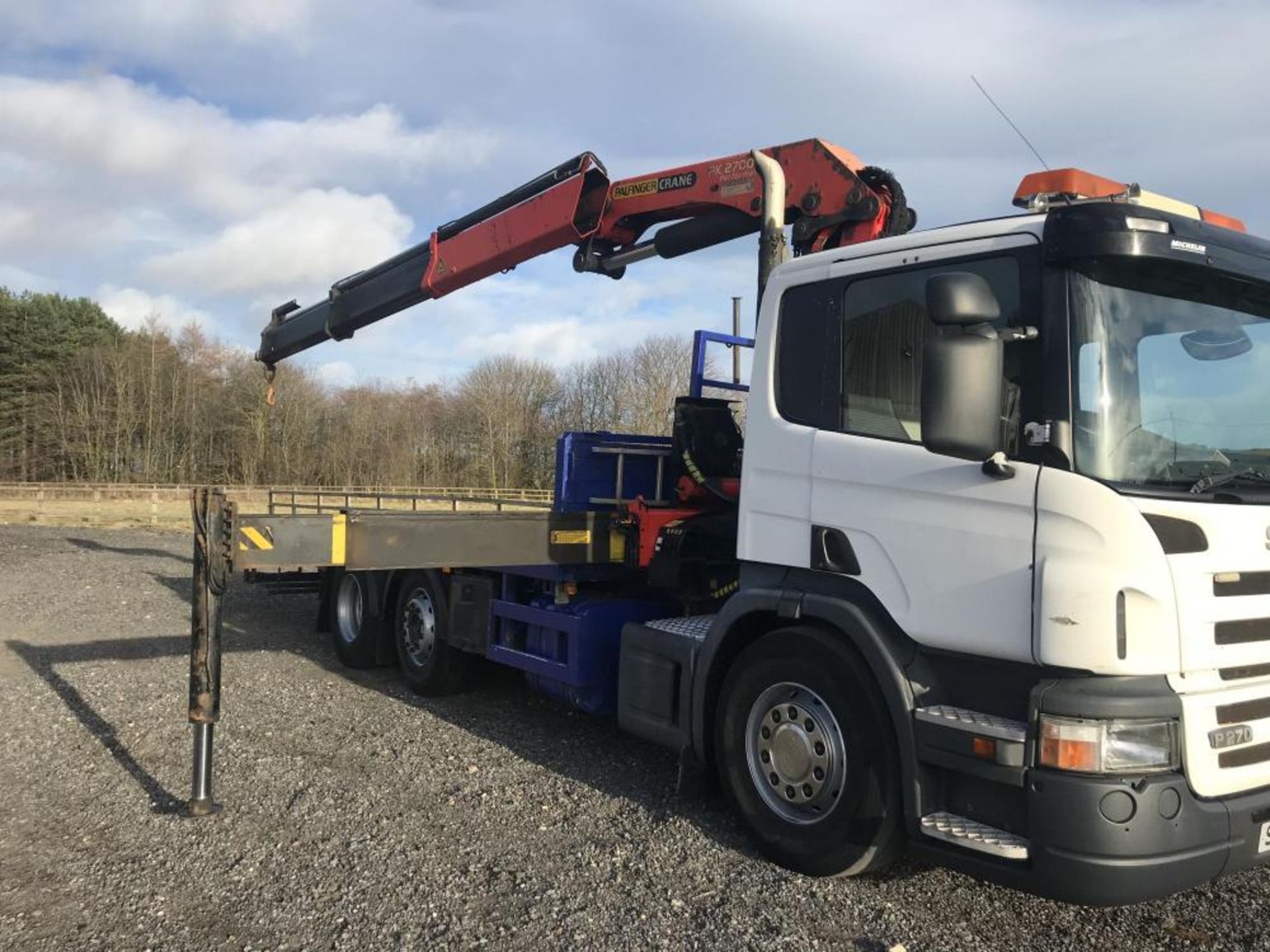 2006/06 REG SCANIA P270 6X2 PLANT LORRY WITH PALFINGER PK27002 CRANE 27 TON METER HIAB BEAVERTAIL - Image 14 of 26