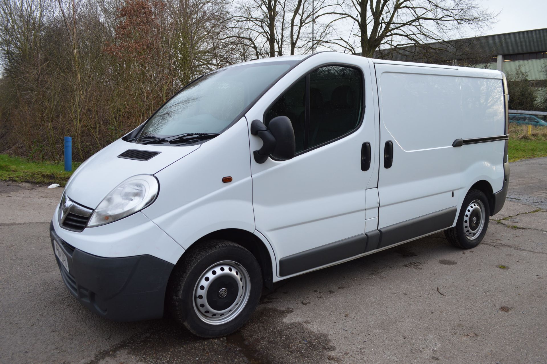 2014/14 REG VAUXHALL VIVARO 2700 CDTI SEMI-AUTO 2.0 DIESEL PANEL VAN, SHOWING 1 FORMER KEEPER - Image 3 of 26