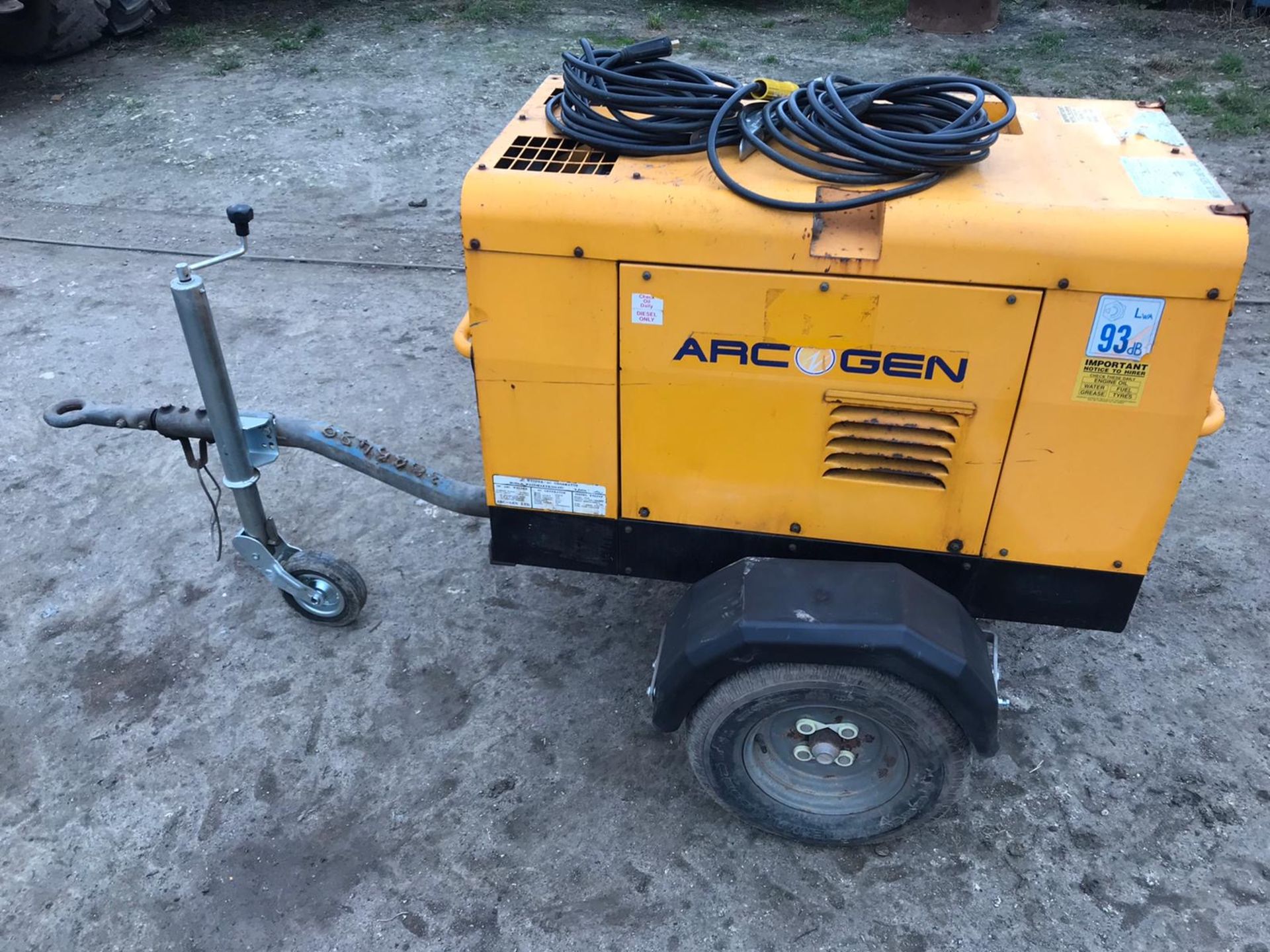 ARC GEN WELDMAKER 300 AVC WELDER C/W LEADS, YEAR 2011 *PLUS VAT* - Image 6 of 7