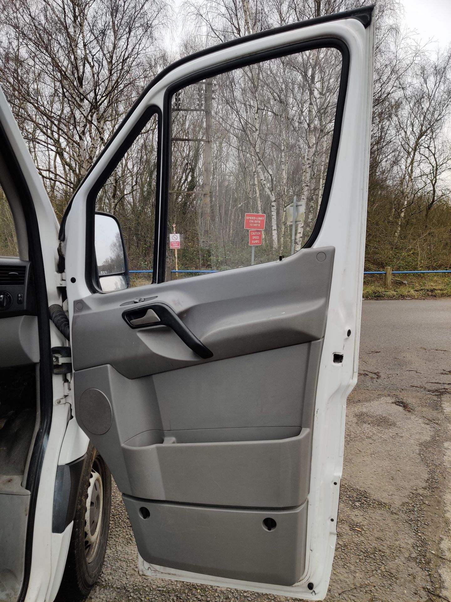 2010/10 REG MERCEDES-BENZ SPRINTER 313 CDI 2.2 DIESEL WHITE PANEL VAN, SHOWING 2 FORMER KEEPERS - Image 11 of 16