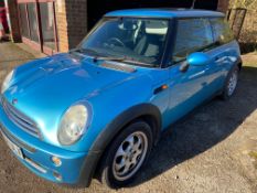 2004/54 REG MINI ONE 1.6 PETROL BLUE 3 DOOR HATCHBACK, SHOWING 1 FORMER KEEPER *NO VAT*