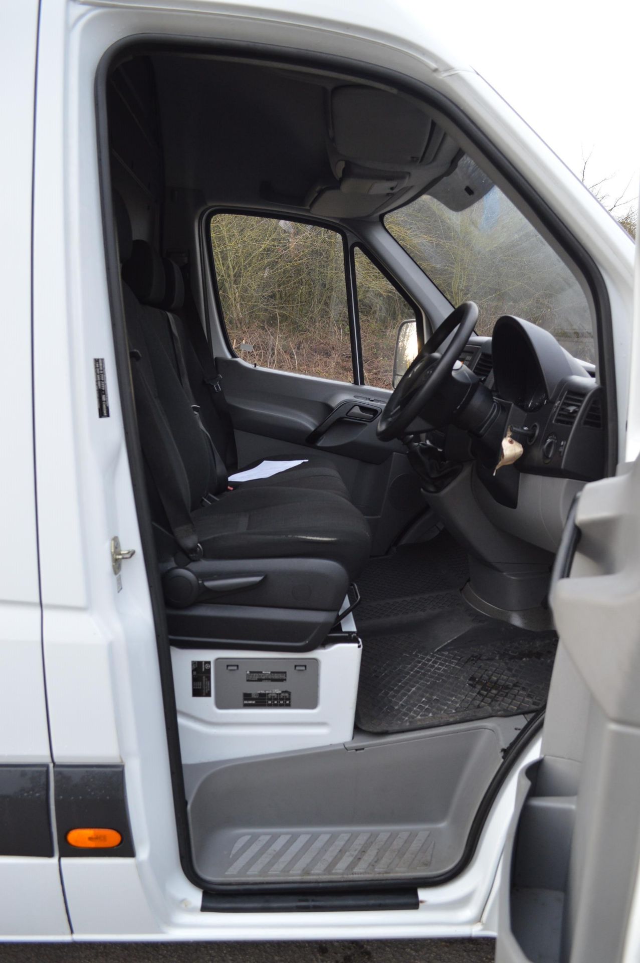 2015/15 REG MERCEDES-BENZ SPRINTER 313 CDI 2.2 DIESEL PANEL VAN, SHOWING 1 FORMER KEEPER *NO VAT* - Image 15 of 21