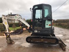 BOBCAT E26 TRACKED CRAWLER EXCAVATOR / MINI DIGGER, YEAR 2014, C/W 3 X BUCKETS, RUNS, WORKS, DIGS