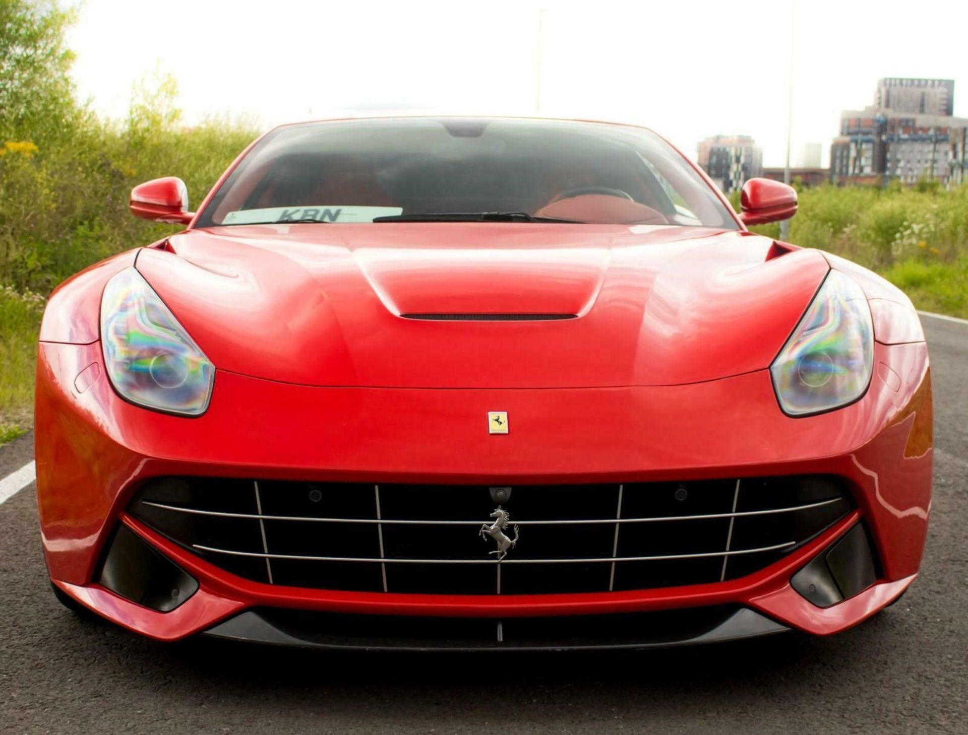 FERRARI F12 BERLINETTA 6.2L (740 PS) (S/S) F1 DUAL CLUTCH LHD, UK REGISTERED - Image 2 of 12