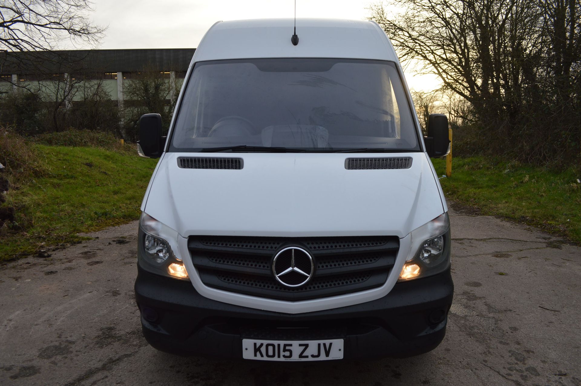 2015/15 REG MERCEDES-BENZ SPRINTER 313 CDI 2.2 DIESEL PANEL VAN, SHOWING 1 FORMER KEEPER *NO VAT* - Image 2 of 21