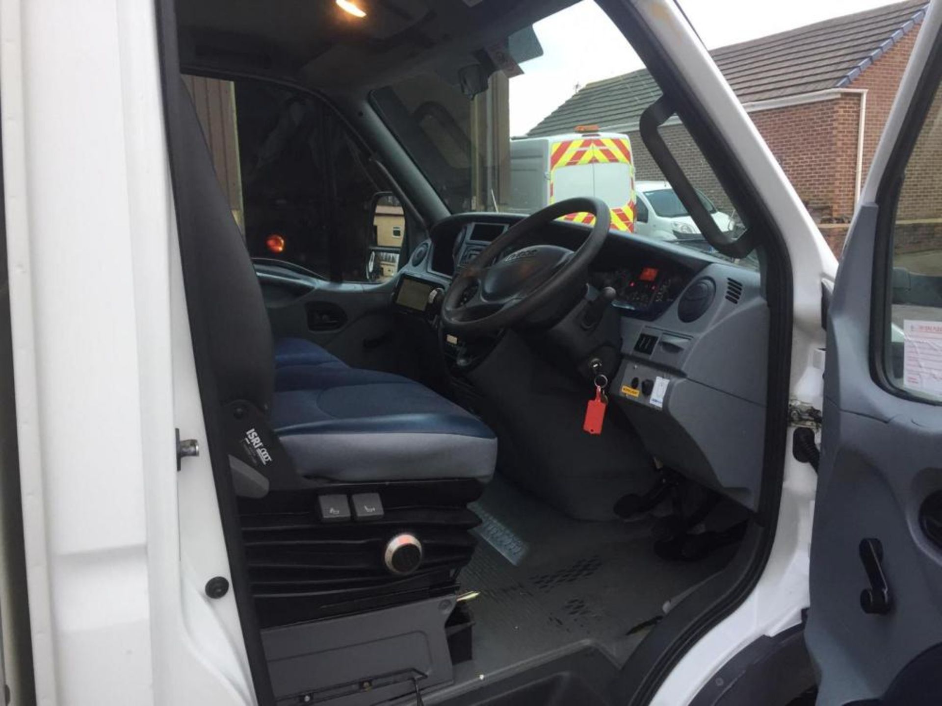 2009/59 REG IVECO DAILY 65C18 BOX VAN WITH TAIL LIFT EX COUNCIL 6500 KG 3.0 DIESEL *PLUS VAT* - Image 7 of 10