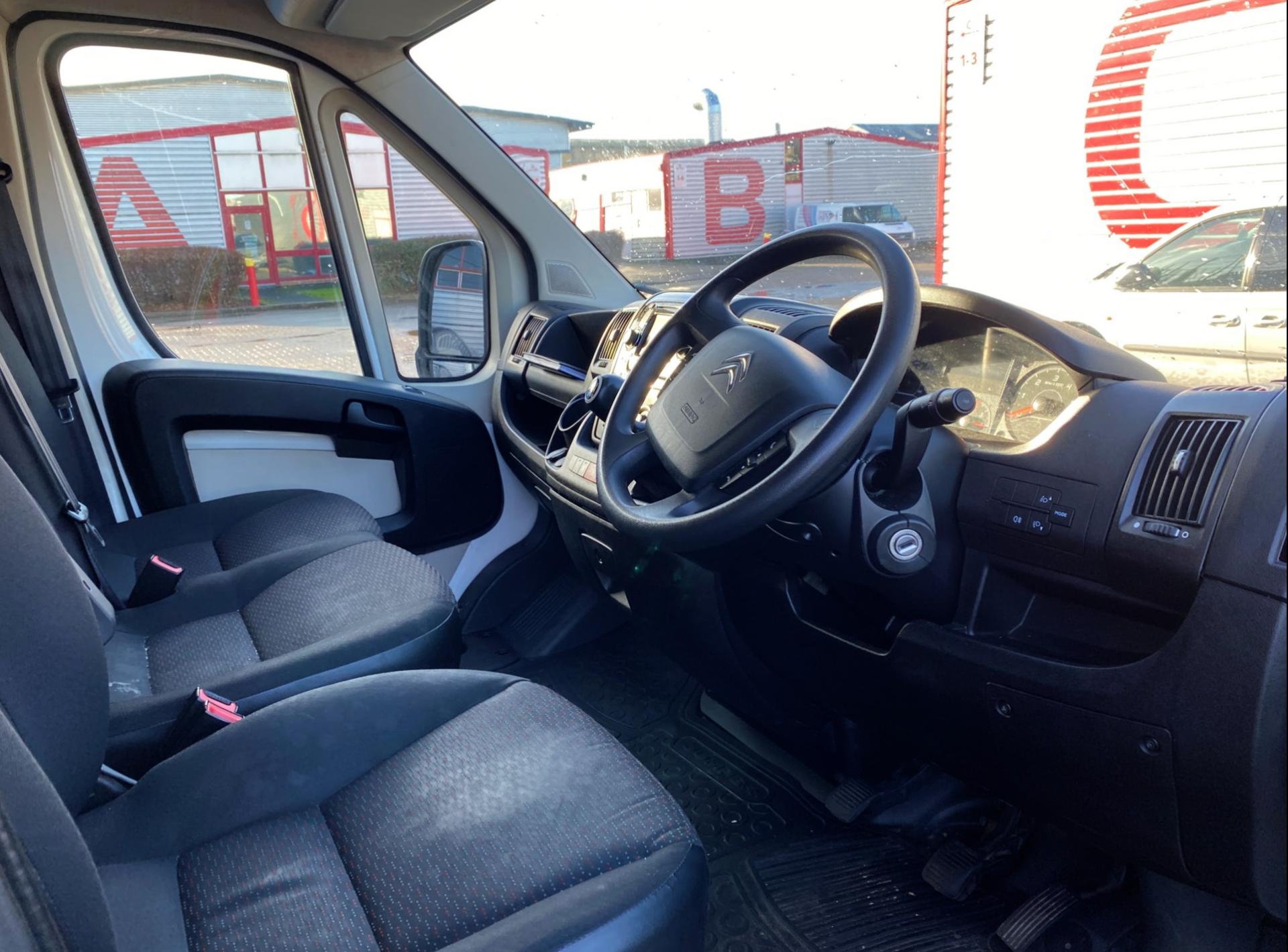 2014/64 REG CITROEN RELAY ENTERPRISE 35 L3H2 ENTERPRISE DIESEL, SHOWING 0 FORMER KEEPERS - AIR CON! - Image 5 of 16