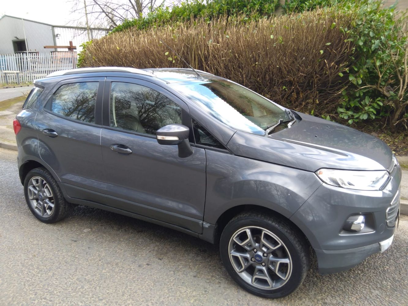 2015 FORD ECOSPORT TITANIUM X-PACK TURBO, GROUNDHOG, TOYOTA HILUX,TORO, HAYTER LAWN MOWERS WOOD CHIPPERS, John Deere Mower, ENDS 2PM TODAY !