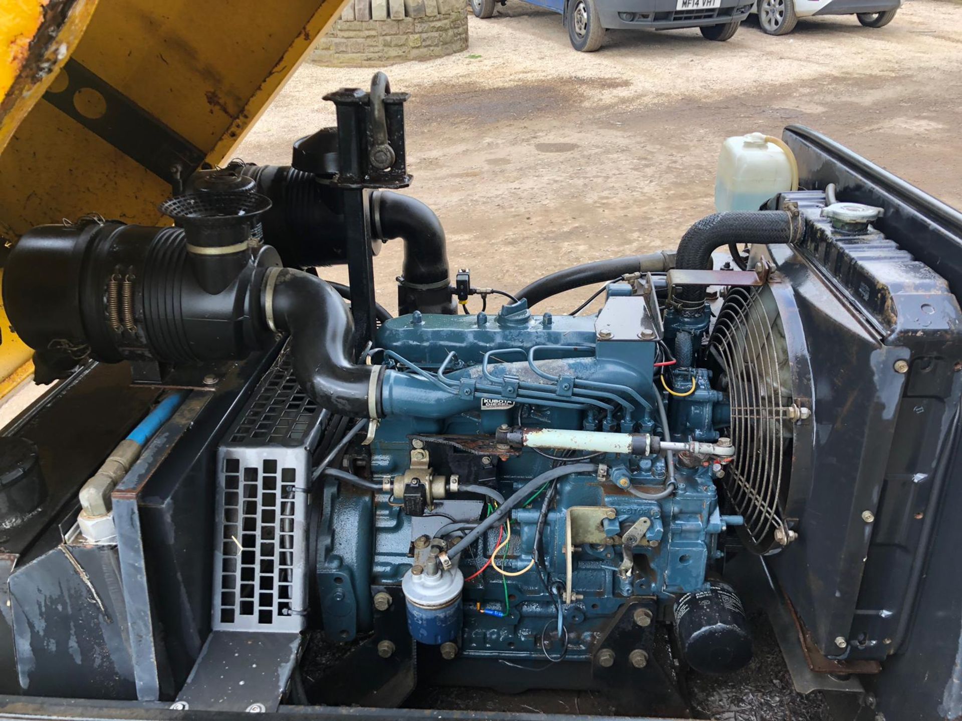 MACO SULLAIR 35 SINGLE AXLE AIR COMPRESSOR, 4 CYLINDER KUBOTA DIESEL ENGINE, RUNS, WORKS, MAKES AIR - Image 7 of 7