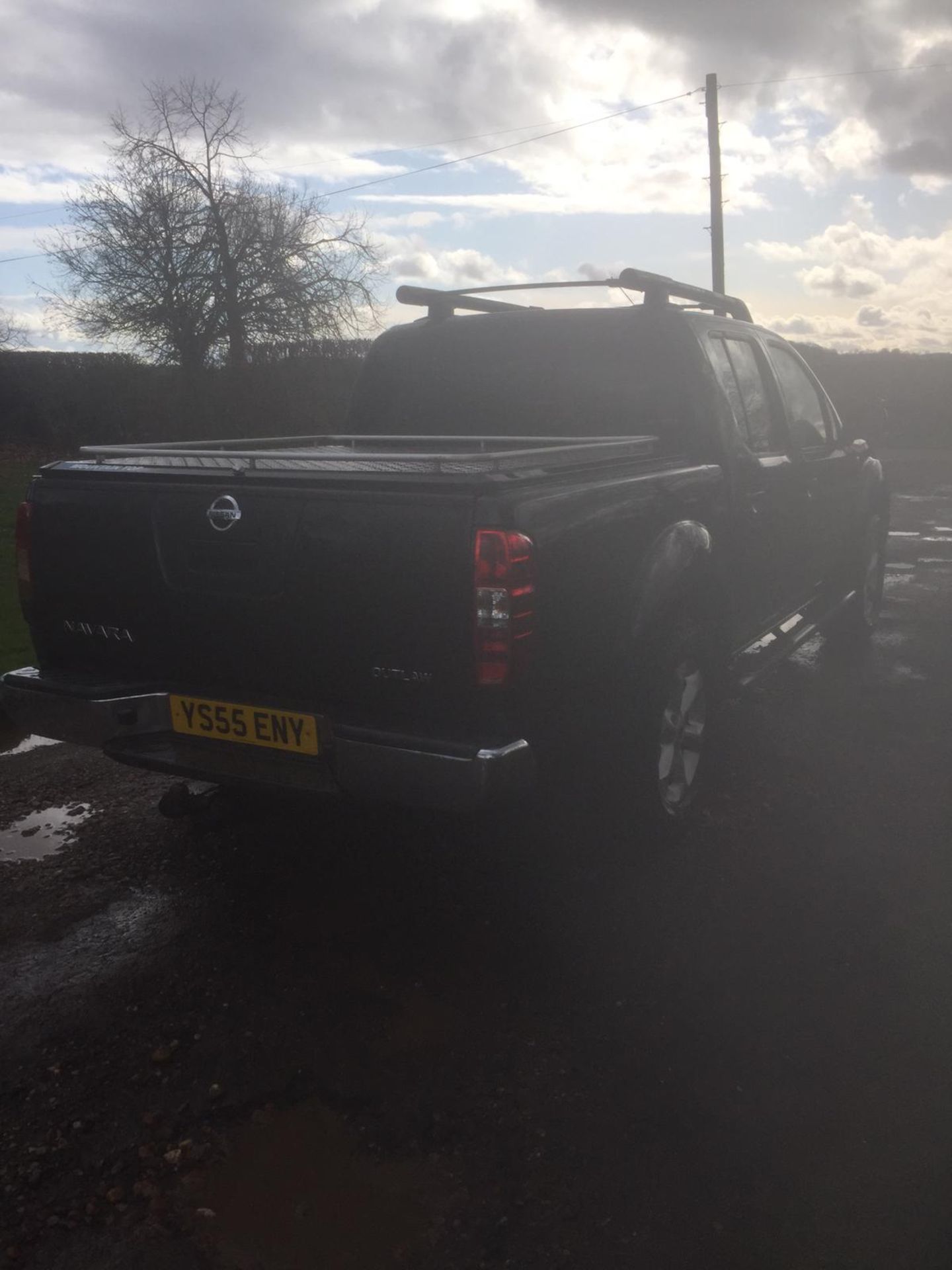 2006/55 REG NISSAN NAVARA DCI OUTLAW 2.5 DIESEL GREY PICK-UP, SHOWING 3 FORMER KEEPERS *NO VAT* - Image 4 of 10