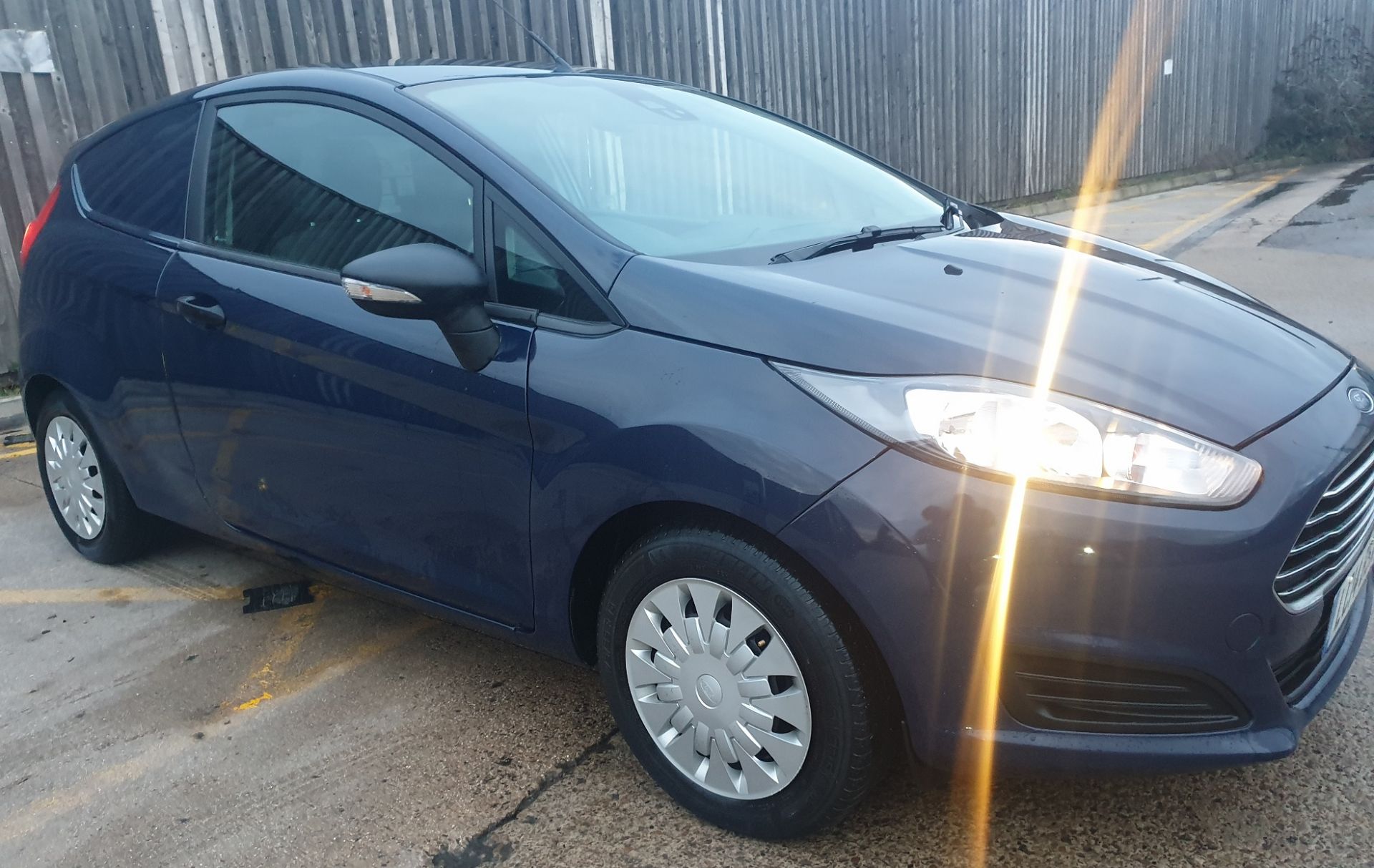 2014/14 REG FORD FIESTA ECONETIC TECH TDCI 1.6 DIESEL CAR/VAN, SHOWING 0 FORMER KEEPERS *NO VAT*