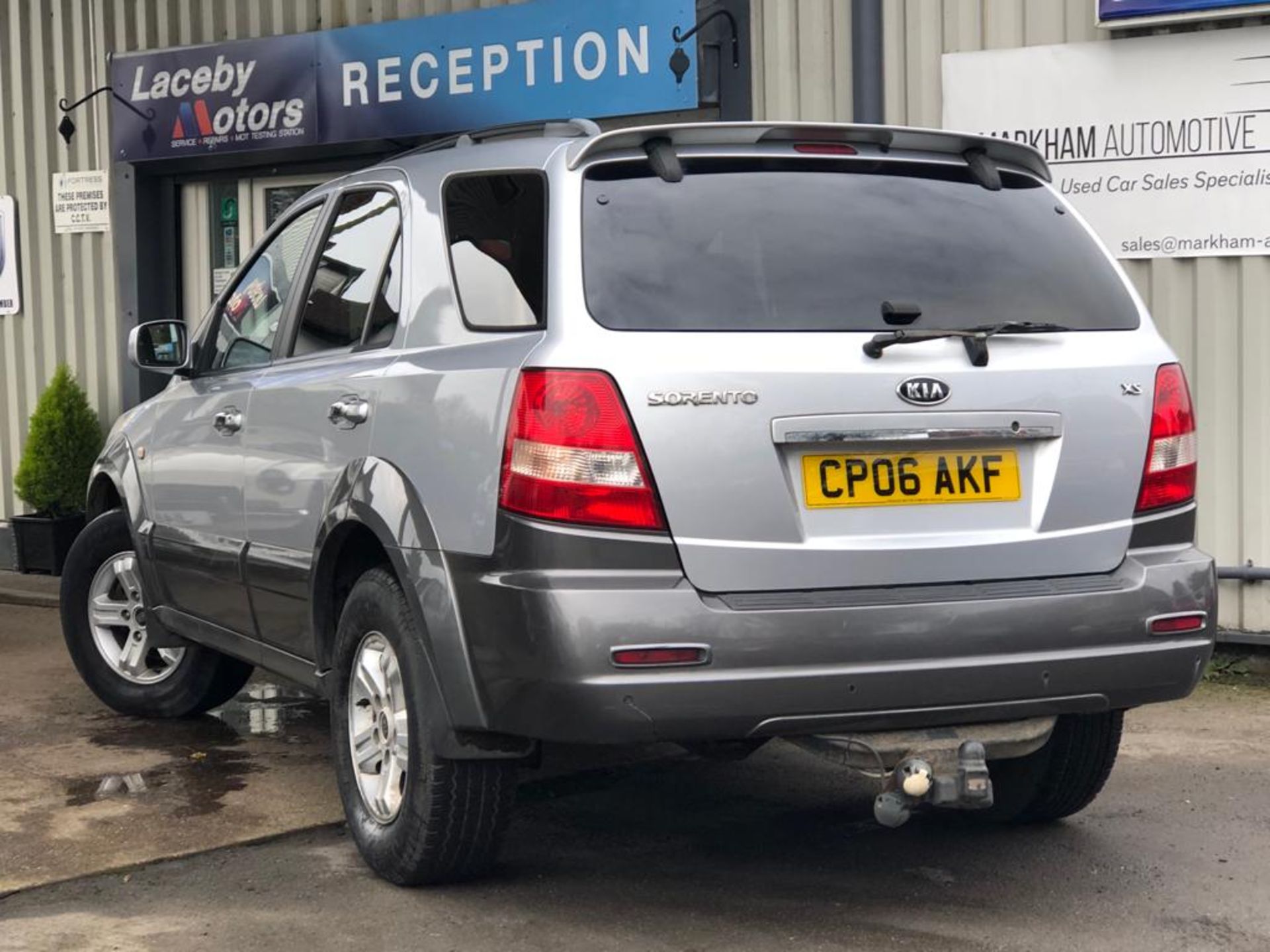 2006/06 REG KIA SORENTO CRDI XS AUTOMATIC 2.5 DIESEL SILVER ESTATE *NO VAT* - Image 4 of 15