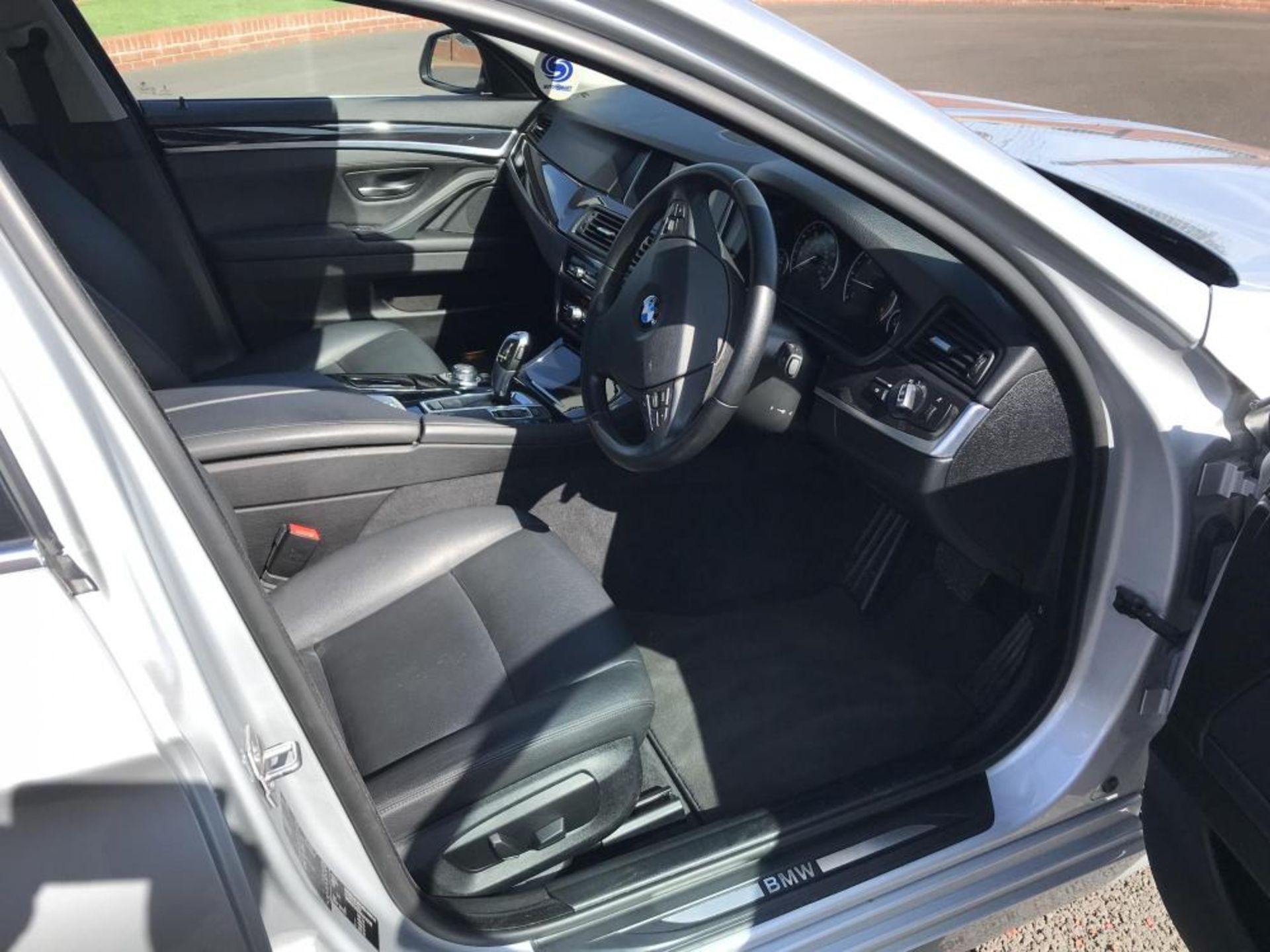 2015/65 REG BMW 520D SE AUTO 2.0 DIESEL 4 DOOR SALOON, SHOWING 0 FORMER KEEPERS *NO VAT* - Bild 14 aus 19