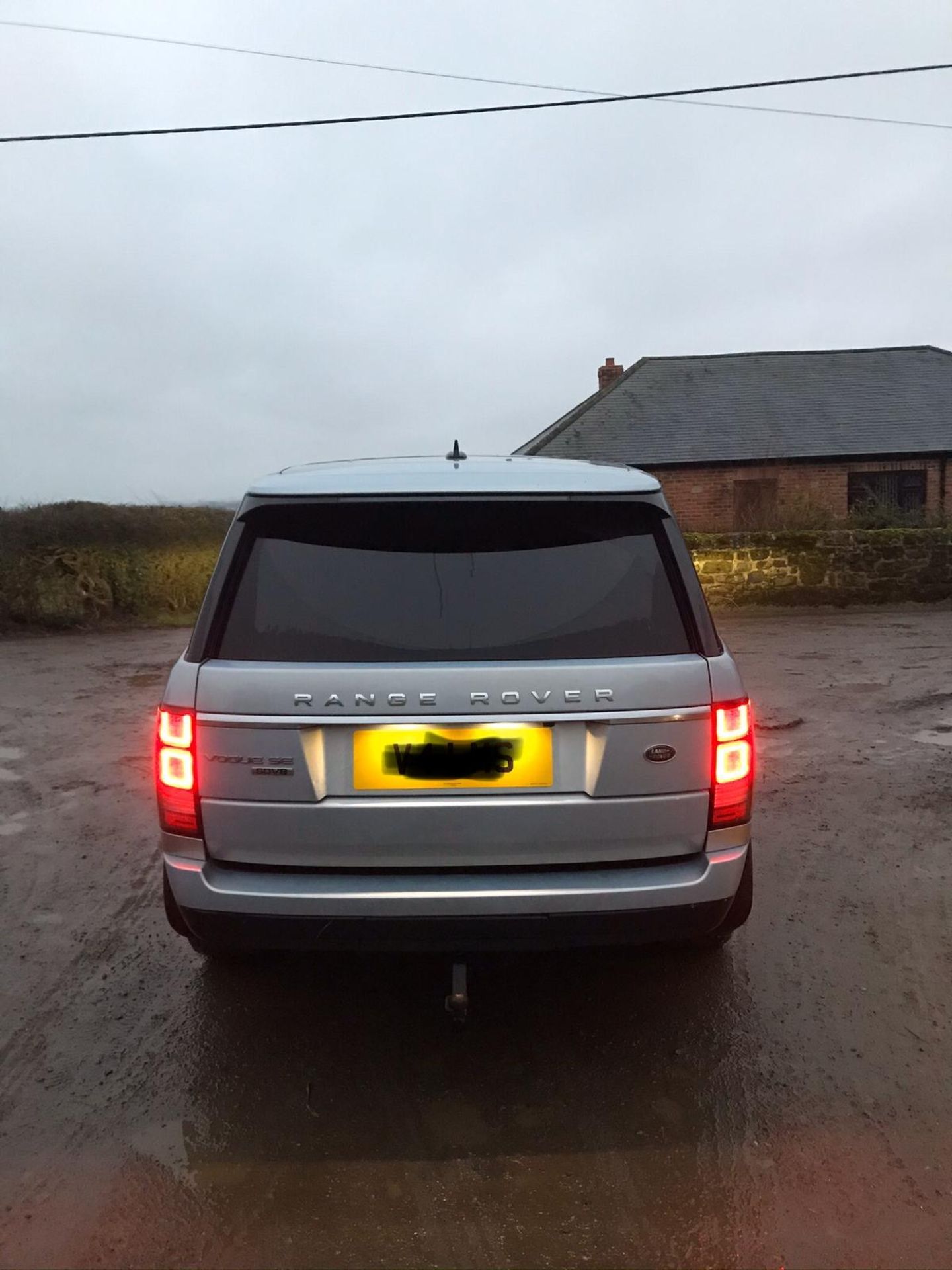 2015/15 REG LAND ROVER RANGE ROVER VOGUE SE SDV8 4.4L SILVER DIESEL 4X4, SHOWING 1 FORMER KEEPER - Image 16 of 24