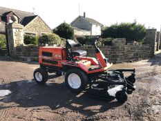 KUBOTA F2400 RIDE ON LAWN MOWER, RUNS, WORKS AND CUTS *NO VAT*