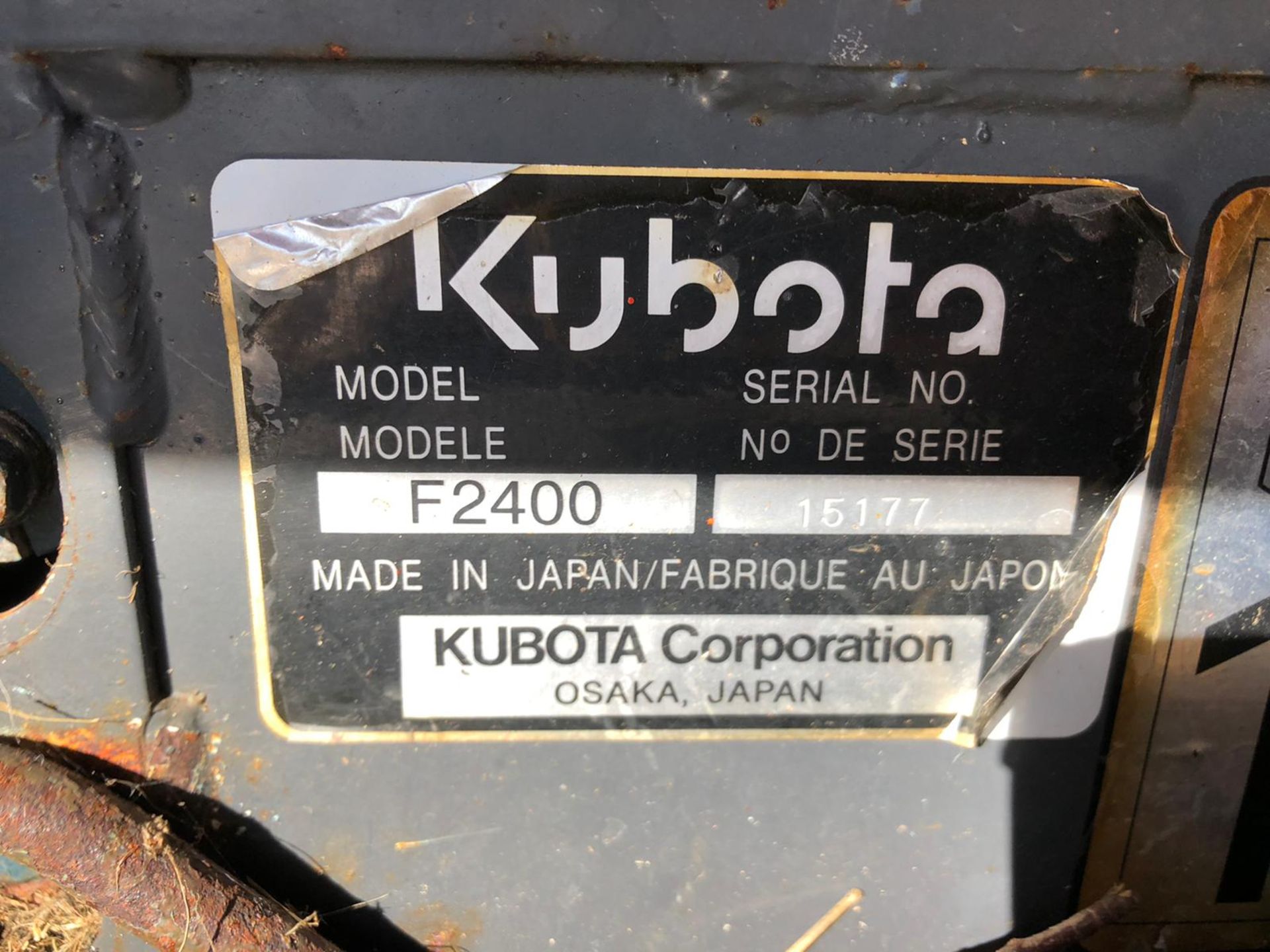 KUBOTA F2400 RIDE ON LAWN MOWER, RUNS, WORKS AND CUTS *NO VAT* - Image 9 of 9