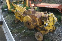 SCRAP METAL SHEAR FITTED WITH A LISTER 2 CYLINDER DIESEL HAND START ENGINE (UNTESTED) *PLUS VAT*
