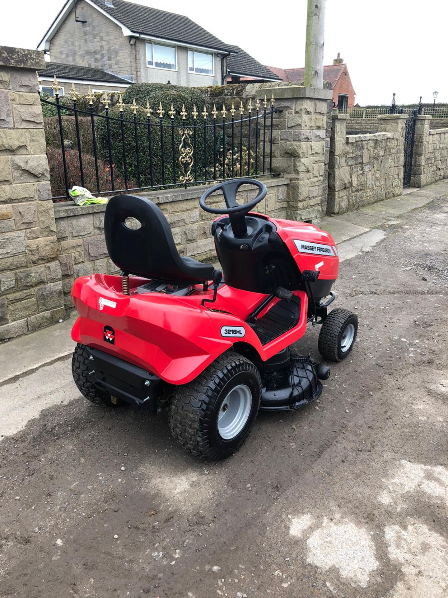 MASSEY FERGUSON 3216HL, IN VERY GOOD CONDITION, RUNS, WORKS AND CUTS WELL, GOOD TYRES *NO VAT* - Image 4 of 8