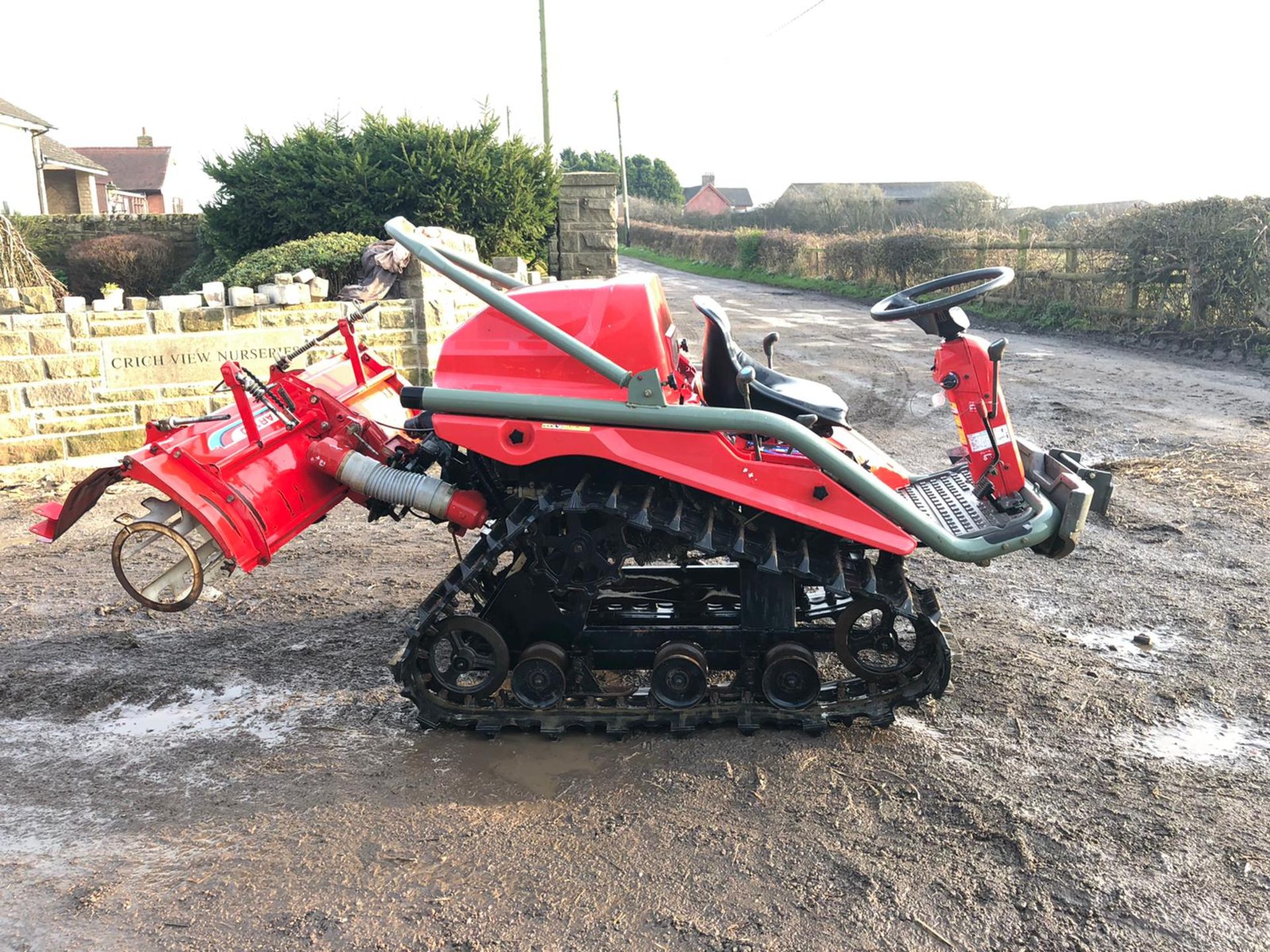 YANMAR AC10D COMPACT TRACTOR ON TRACKS, C/W ATTACHMENT ON THE BACK, RUNS AND WORKS *PLUS VAT*