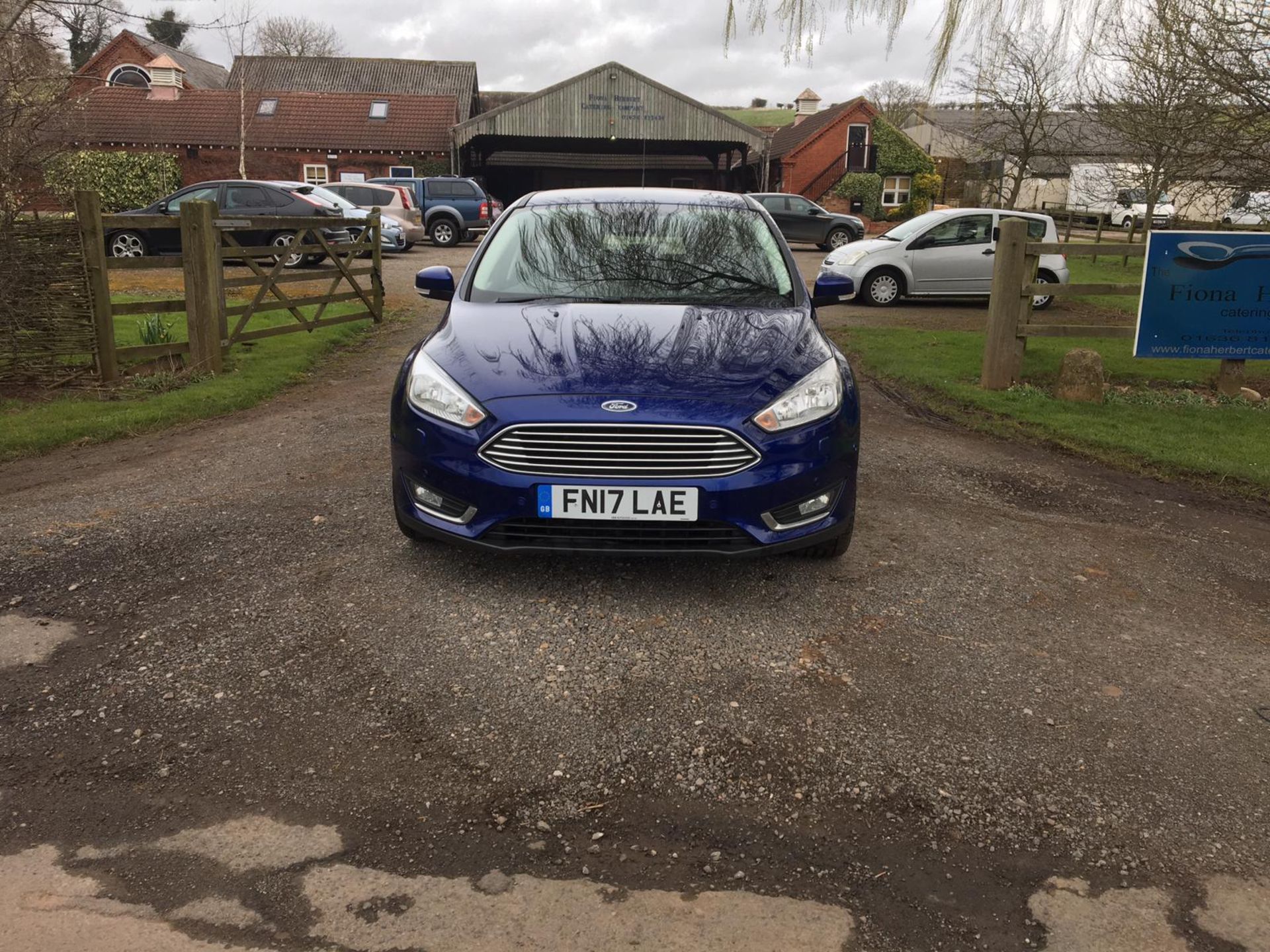 2017/17 REG FORD FOCUS STYLE TDCI 1.5 DIESEL 5DR HATCHBACK, SHOWING 0 FORMER KEEPERS *NO VAT* - Image 2 of 13