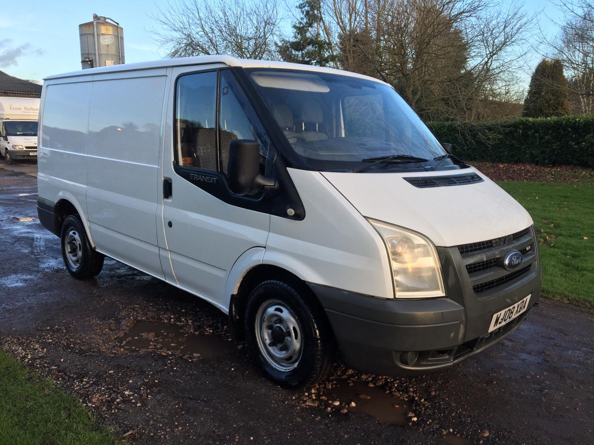 2008/08 REG FORD TRANSIT 85 T260S FWD 2.2 DIESEL PANEL VAN, SHOWING 3 FORMER KEEPERS *NO VAT*