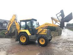 FERMEC 860 DIGGER, 4-IN-1 BUCKET, 4 WHEEL DRIVE, EXTRA DIG, QUICK HITCH, RUNS, DRIVES & DIGS