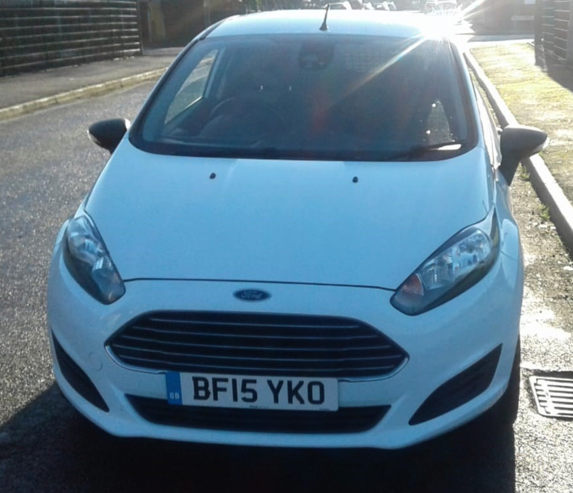 2015/15 REG FORD FIESTA ECONETIC TECH TDCI 1.6 DIESEL CAR DERIVED VAN, 0 FORMER KEEPERS *NO VAT* - Image 2 of 12