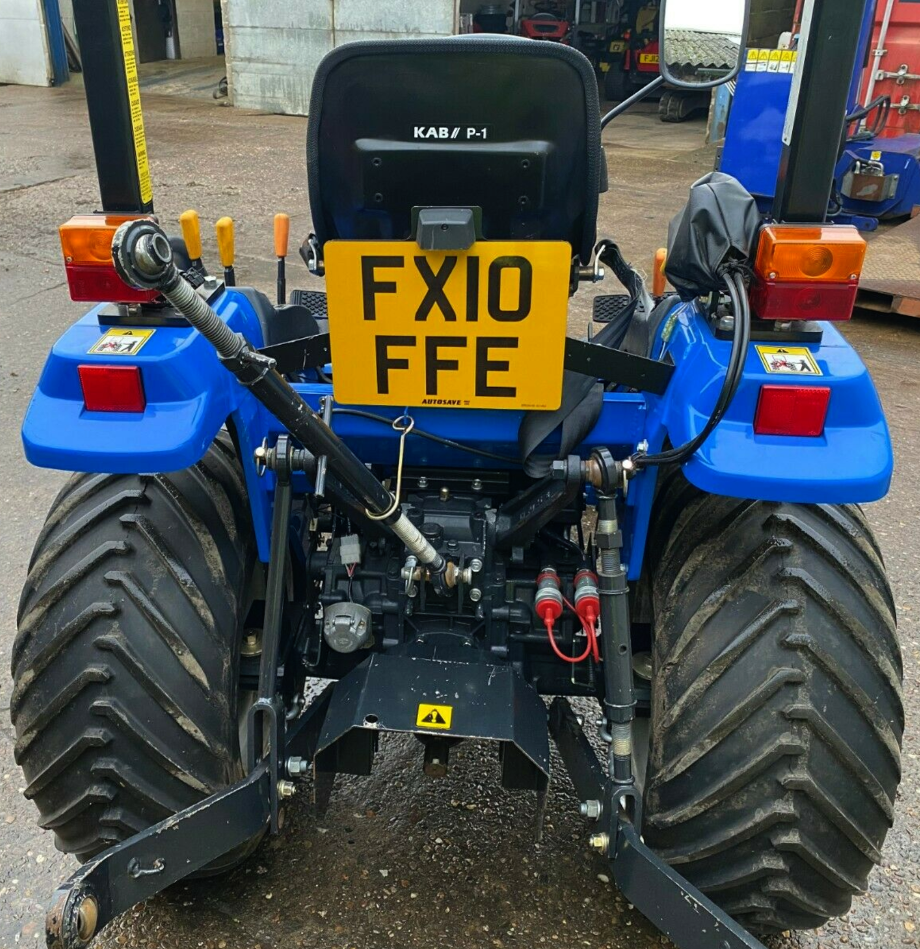 MINT 2010 NEW HOLLAND NH TC24D 4 X 4 368 HOURS ! MUST SEE ! - Image 3 of 8