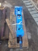 FRANZ GERMAN BUILT 3 TO 6 TON HYDRAULIC ROCK BREAKER NEW *PLUS VAT*