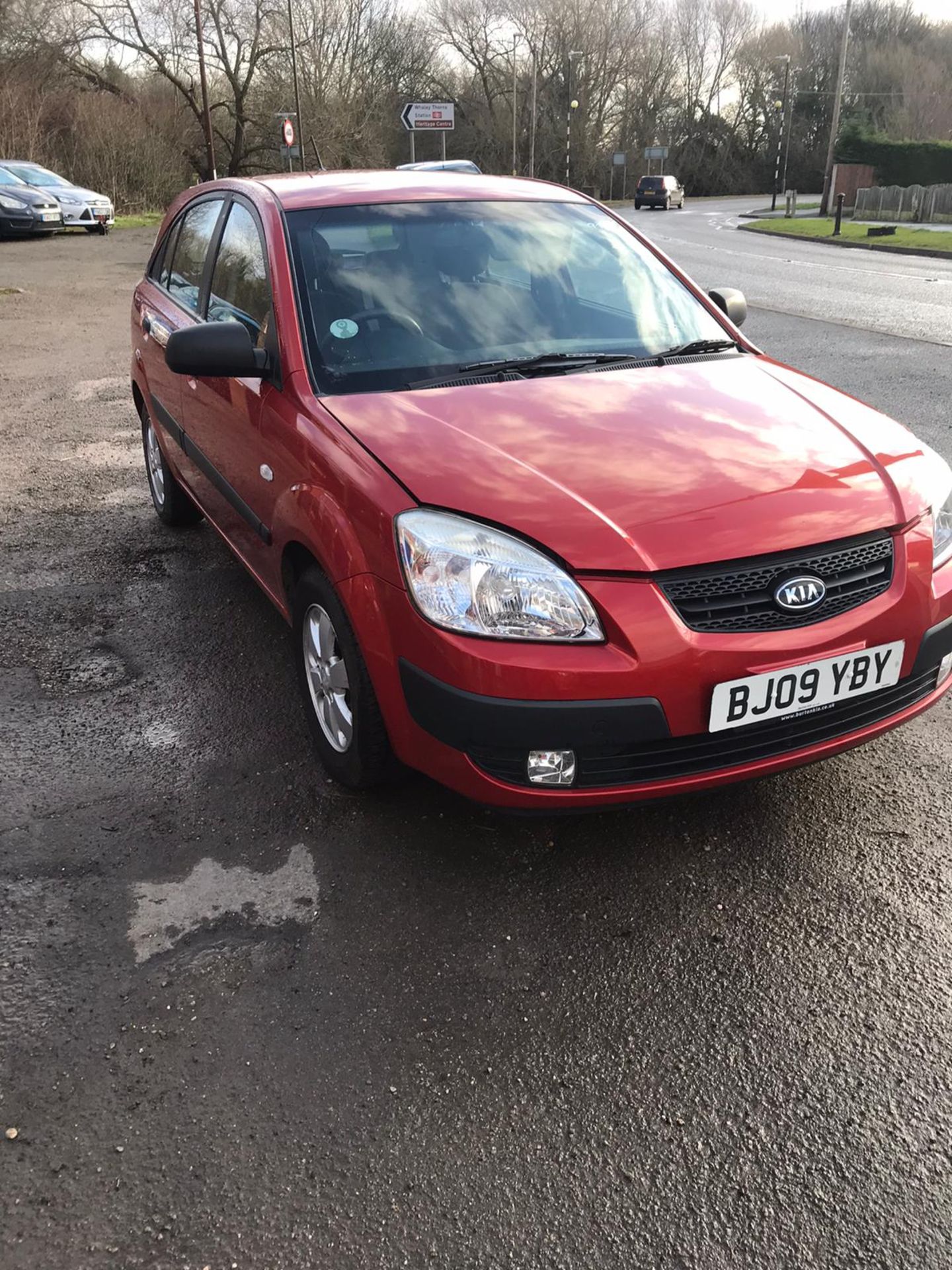 2009/09 REG KIA RIO CHILL 1.4 PETROL 5 DOOR HATCHBACK, SHOWING 1 FORMER KEEPER *NO VAT* - Image 2 of 11