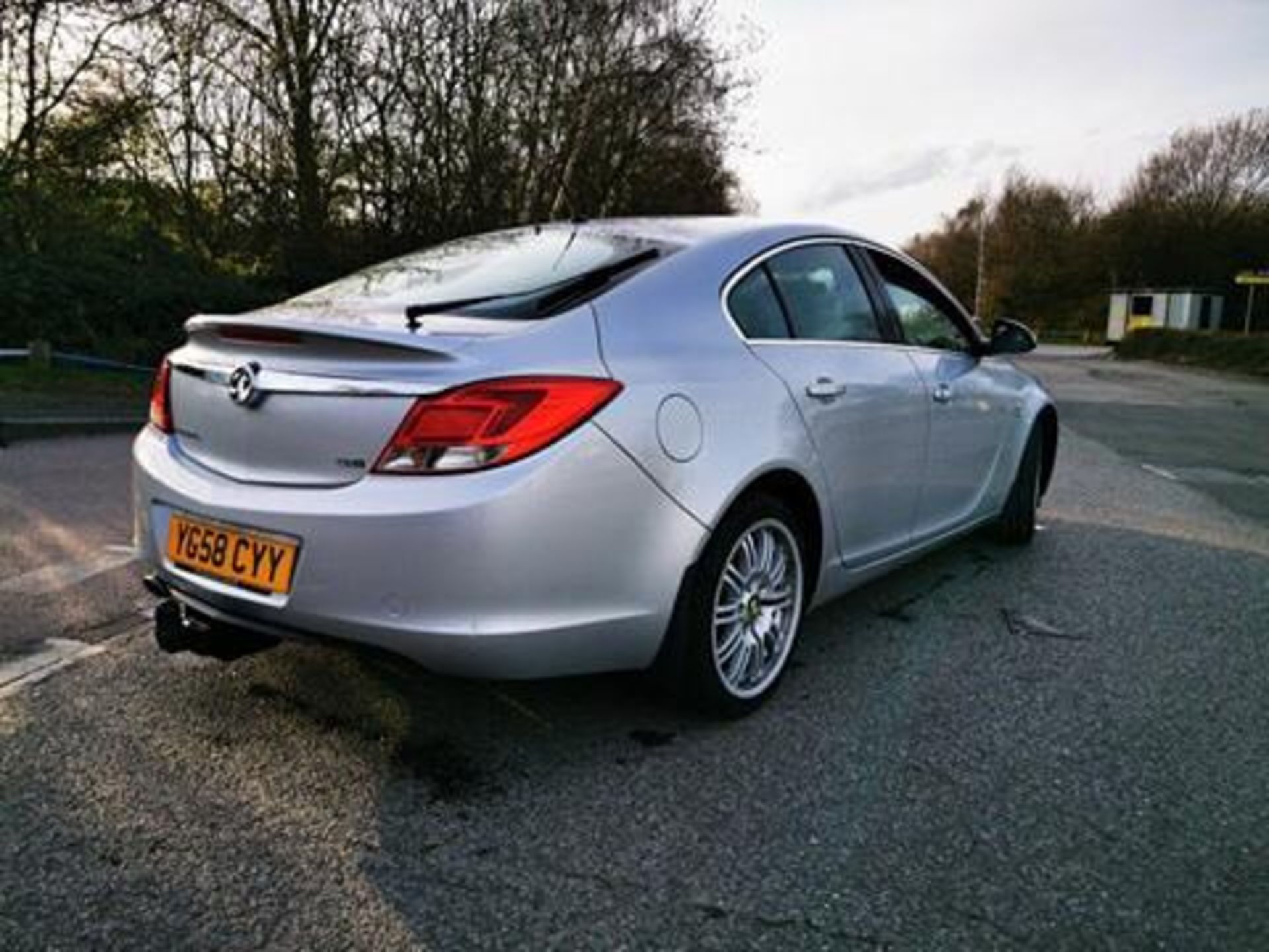 2009/58 REG VAUXHALL INSIGNIA SRI 160 CDTI 2.0 DIESEL 5DR HATCHBACK, SHOWING 3 FORMER KEEPERS - Image 8 of 22