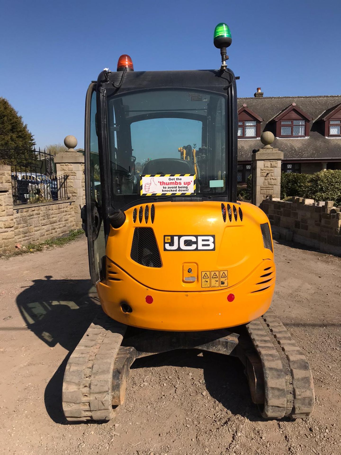 JCB 8025 TRACKED CRAWLER EXCAVATOR, YEAR 2016, C/W 3 X BUCKETS, 1870 HOURS, RUNS & WORKS *PLUS VAT* - Image 4 of 7