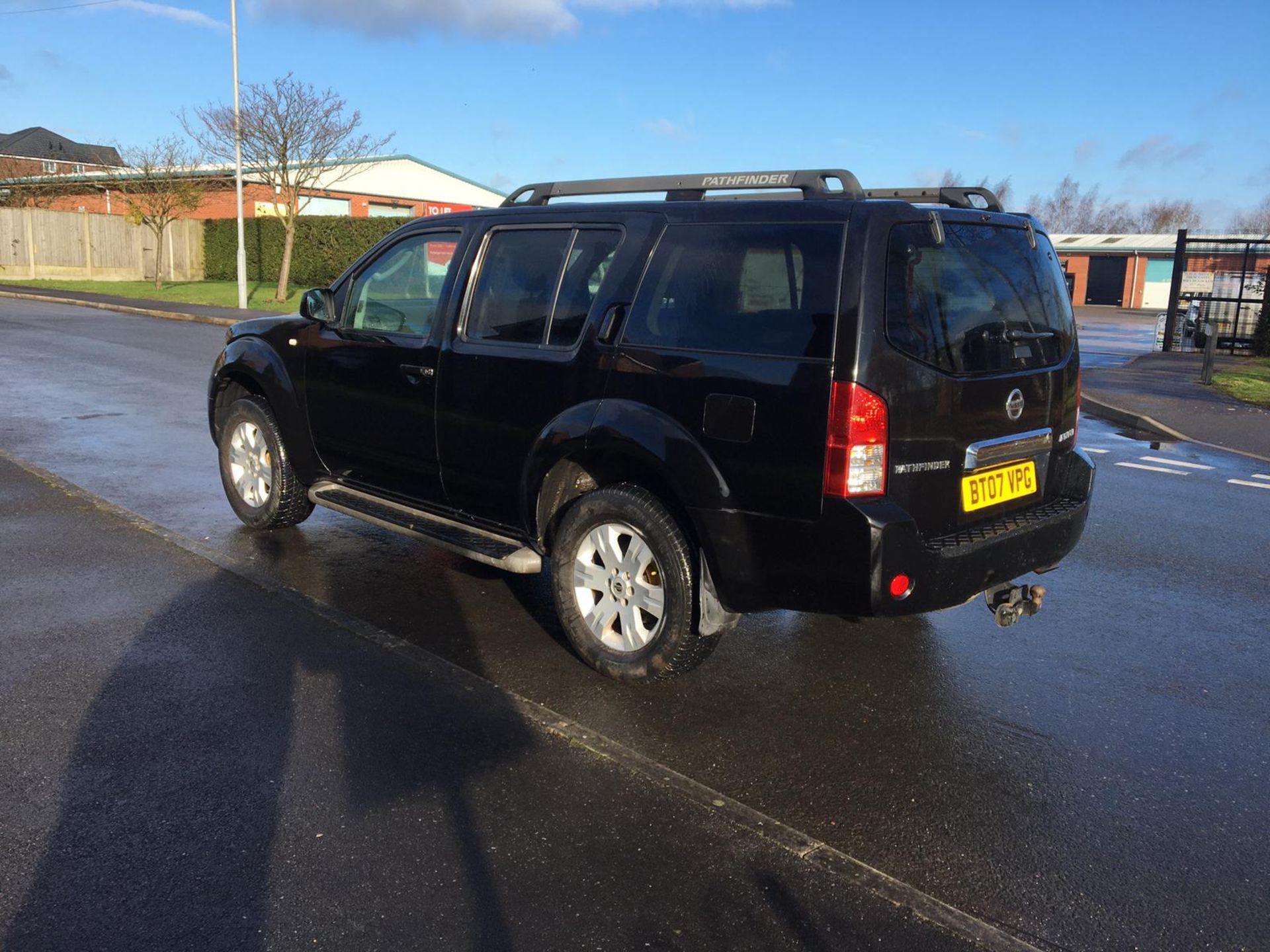 2007/07 REG NISSAN PATHFINDER AVENTURA DCI BLACK 7 SEATER *NO VAT* - Image 6 of 18