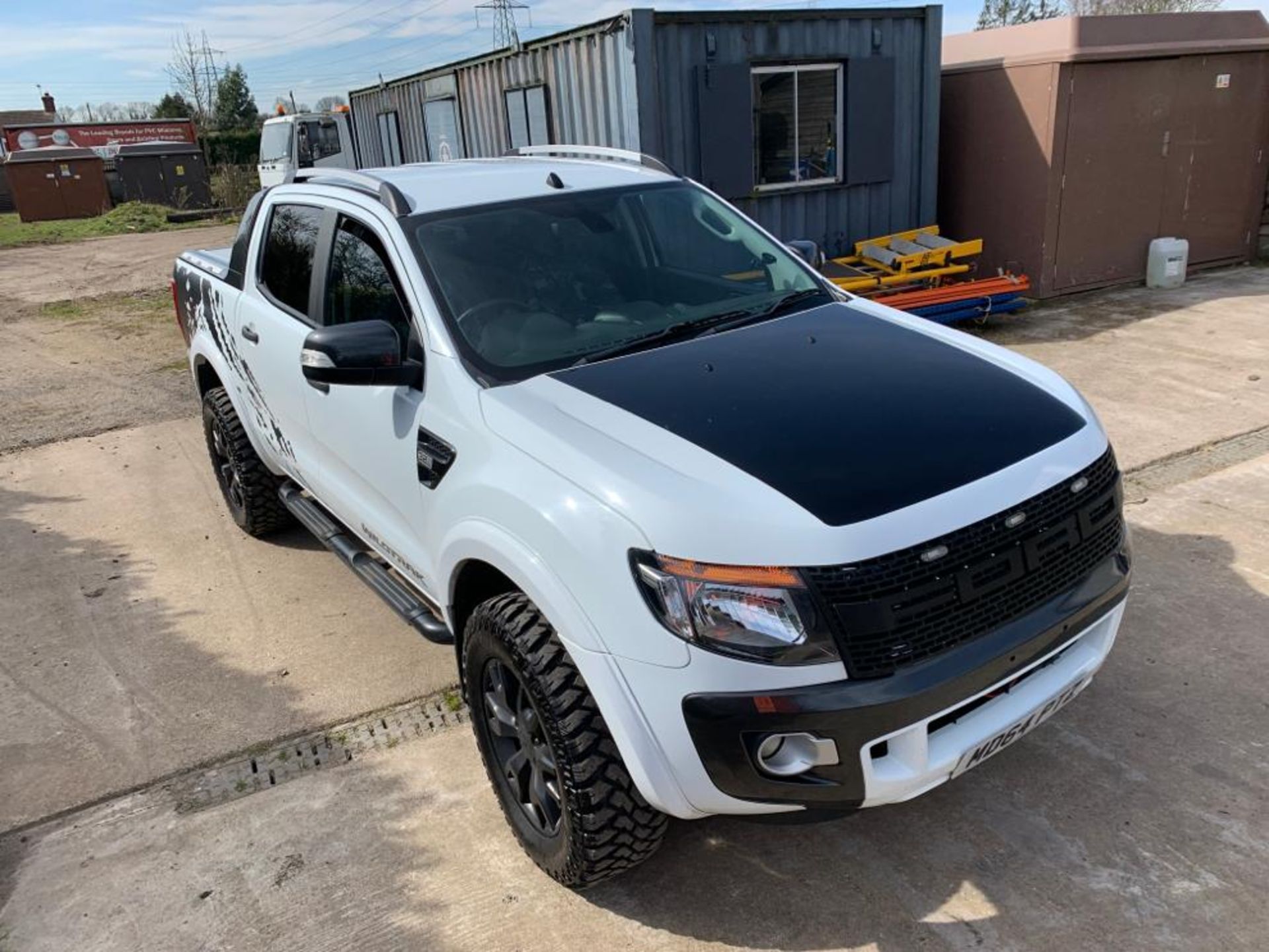 2015/64 REG FORD RANGER WILDTRAK 4X4 WHITE PICK-UP TDCI 3.2L AUTOMATIC, SHOWING 1 FORMER KEEPER - Image 3 of 13