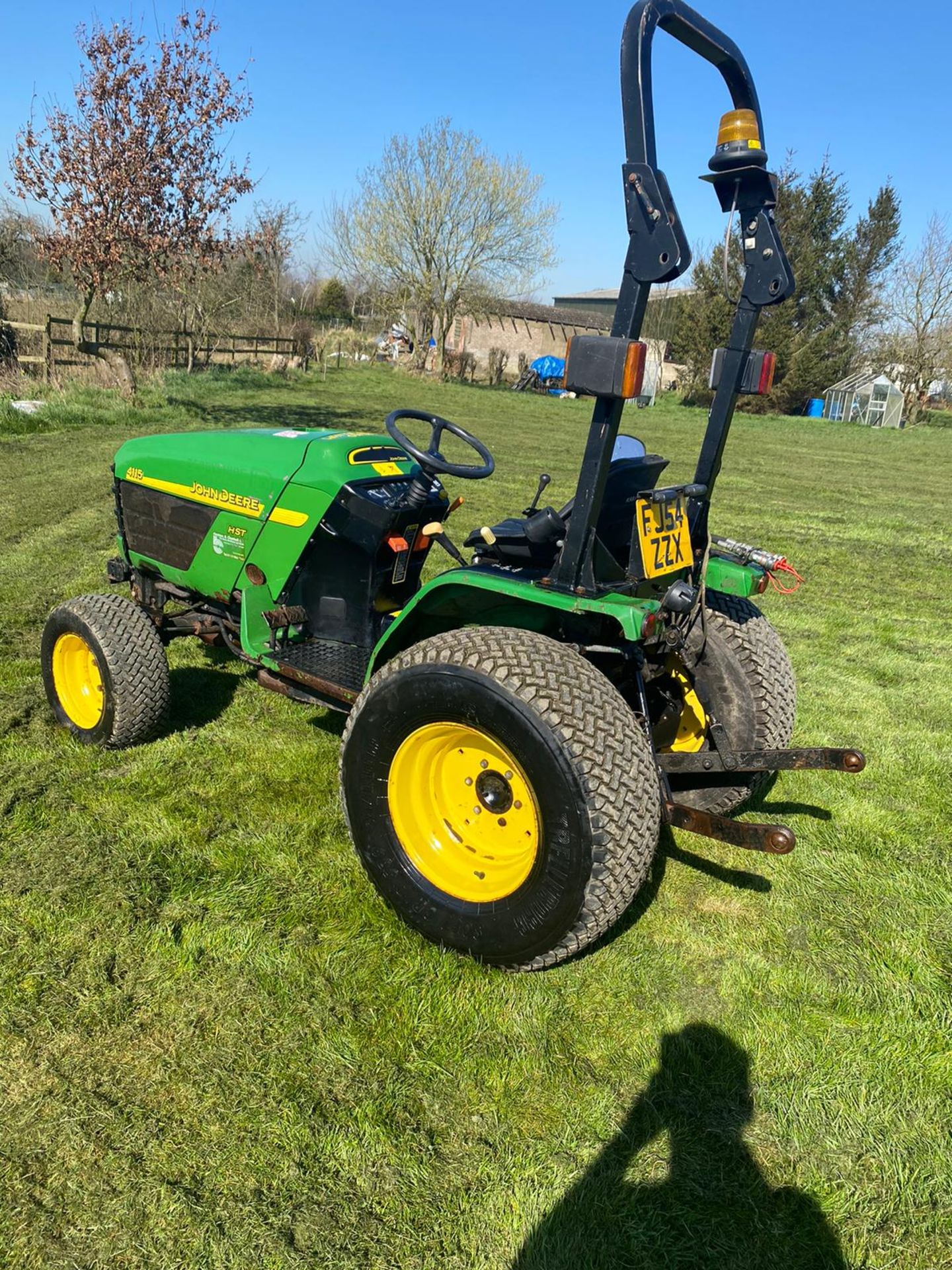 54 REG JOHN DEERE 4115 HYDROSTATIC COMPACT TRACTOR, RUNS, WORKS, DOES WHAT IT SHOULD *PLUS VAT* - Image 9 of 9