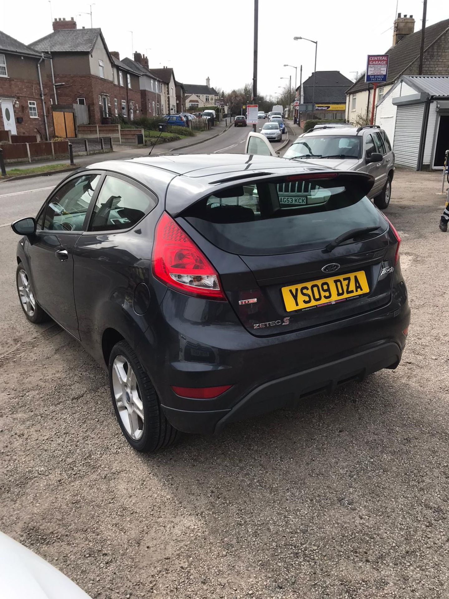 2009/09 REG FORD FIESTA ZETEC S 90 TDCI 1.6 DIESEL 3DR HATCHBACK GREY *NO VAT* - Image 4 of 12