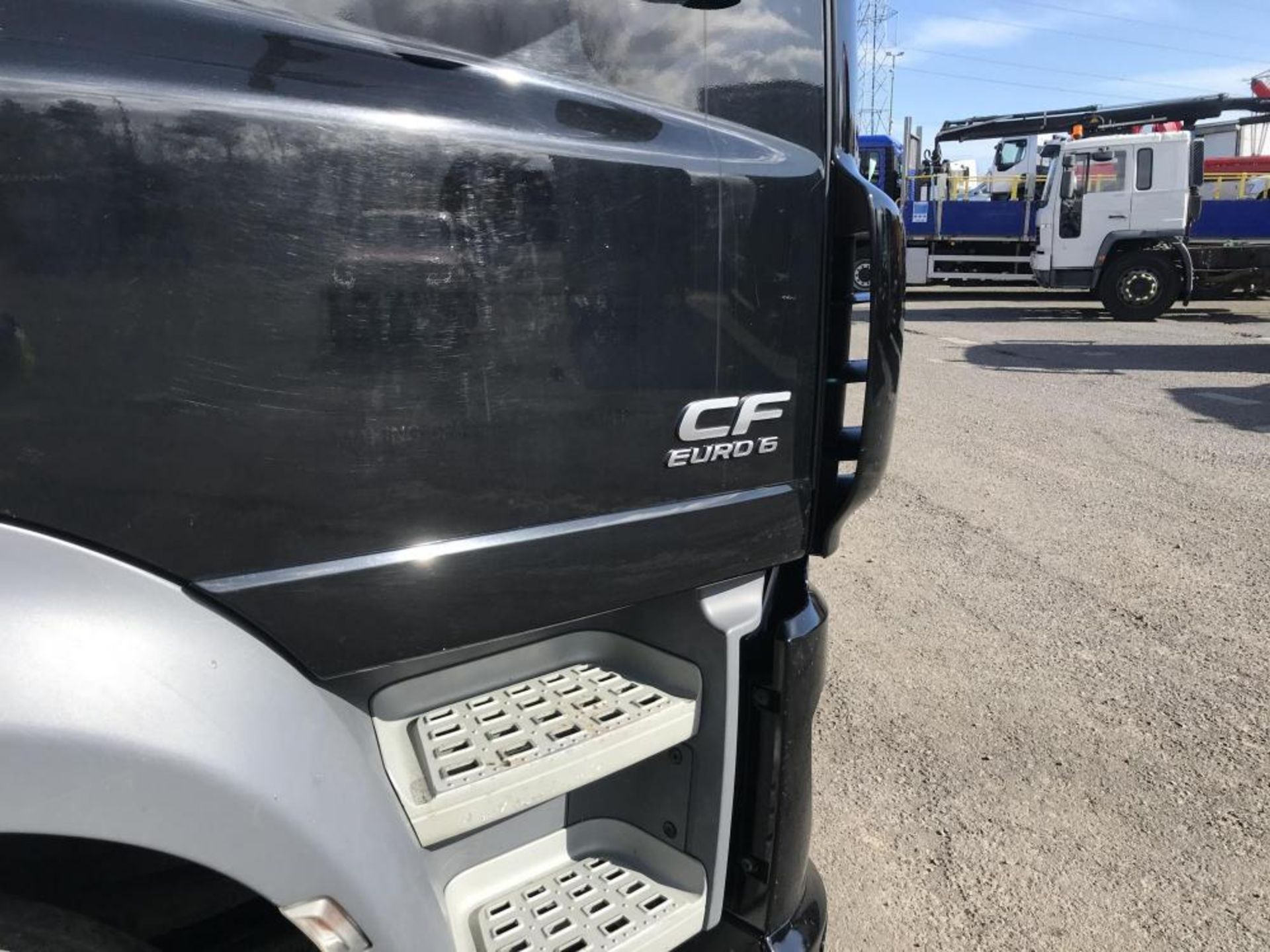 2014/64 REG DAF TRUCKS CF 85.460 FTG 6X2 TRACTOR UNIT, AIR CON, LANE ASSIST, GOOD CONDITION - Image 5 of 15