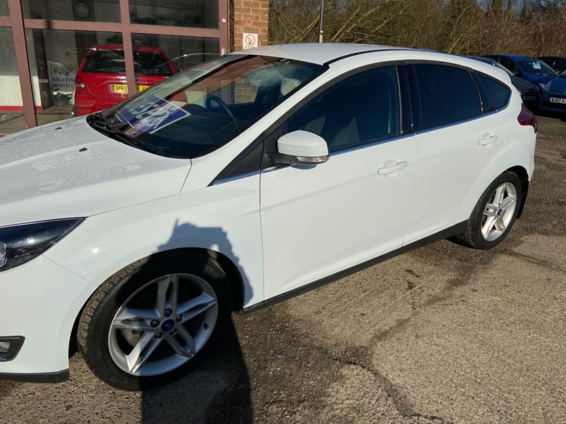 2018/68 REG FORD FOCUS TITANIUM TDCI 1.5 DIESEL 5 DR HATCHBACK, SHOWING 2 FORMER KEEPERS *NO VAT* - Image 3 of 9