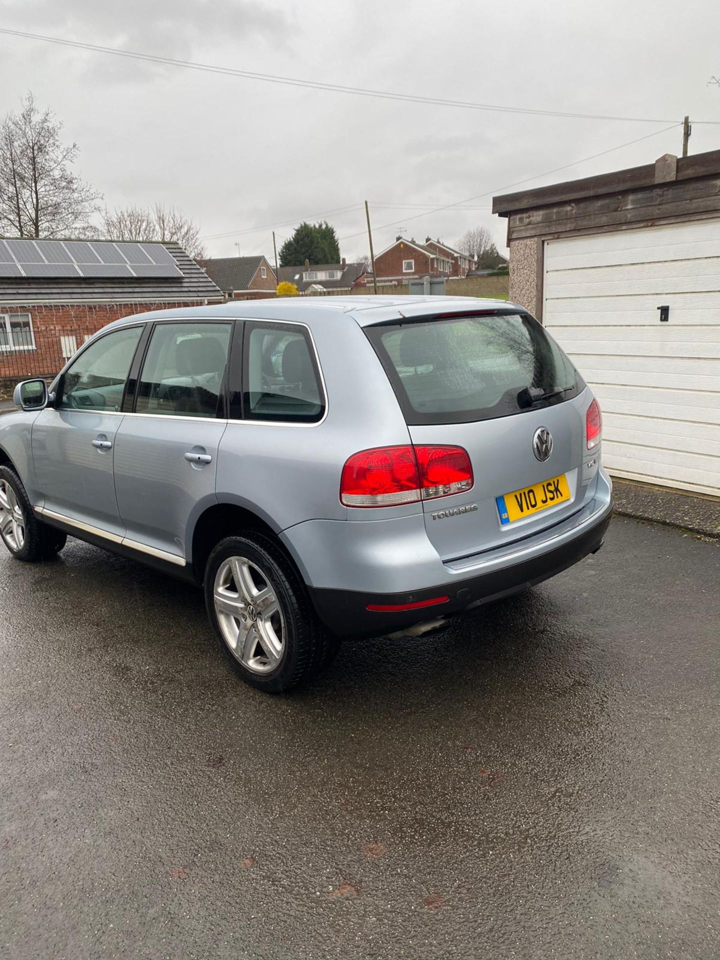 2003/53 REG VOLKSWAGEN TOUAREG V10 TDI AUTO 5.0 DIESEL, SHOWING 2 FORMER KEEPERS *NO VAT* - Image 4 of 9